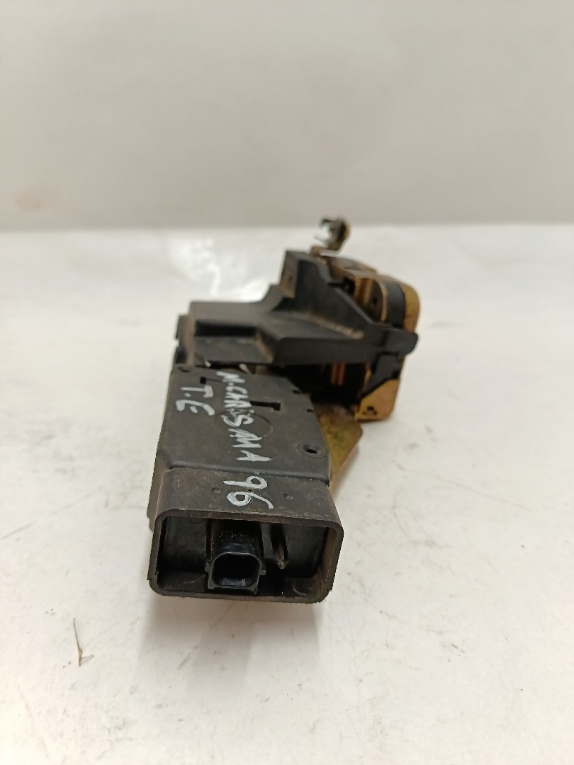 Pistola do fecho da porta trás esquerda MITSUBISHI Carisma Hatchback (DA_) Imagem-1