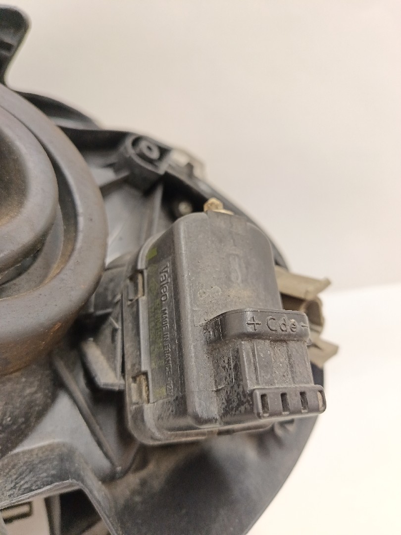 Right Headlight RENAULT Clio II (BB0/1/2_, CB0/1/2_) Imagem-6