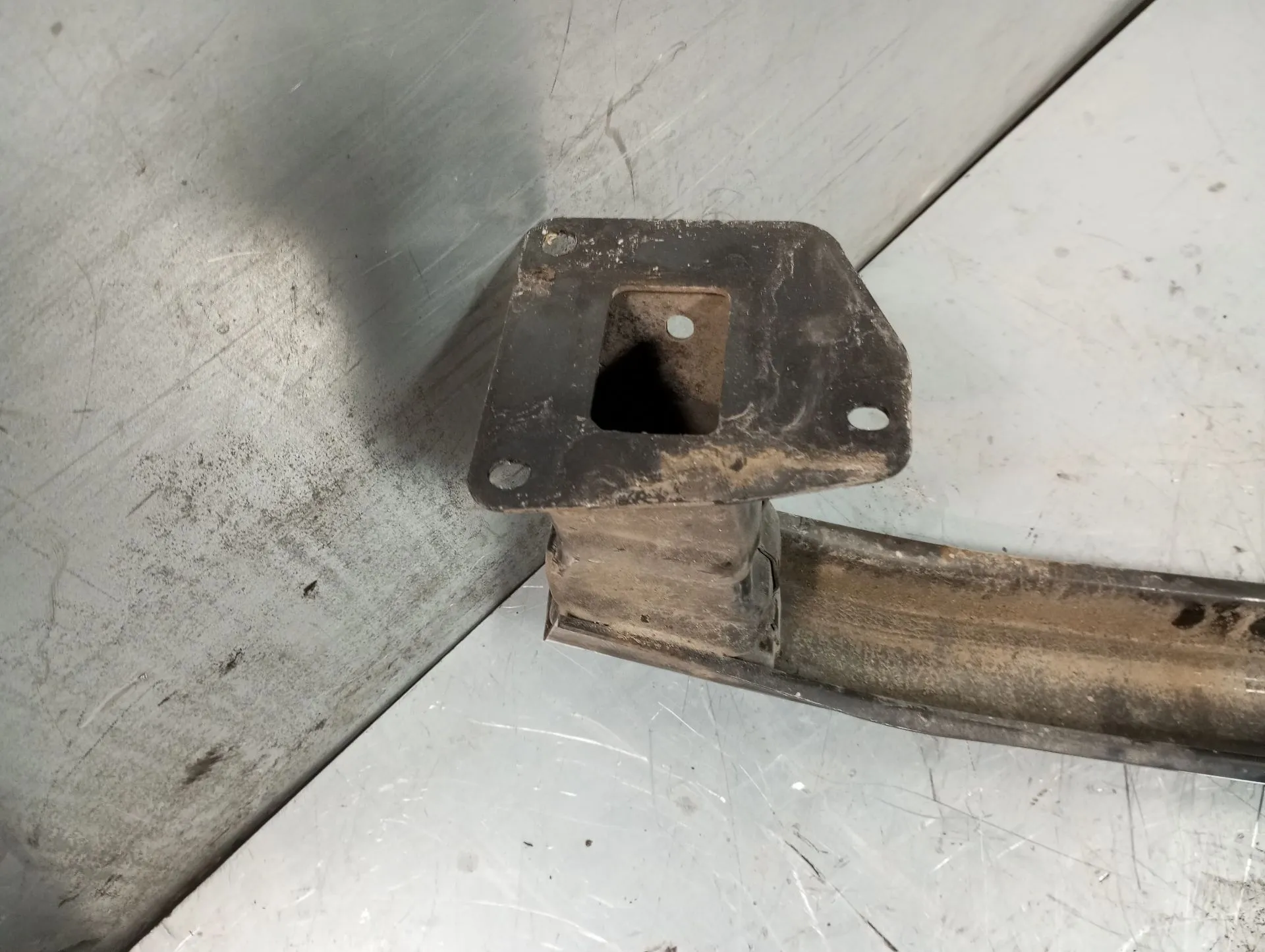 Refuerzo parachoques Trasero SEAT Ibiza IV (6J5, 6P1) Imagem-2