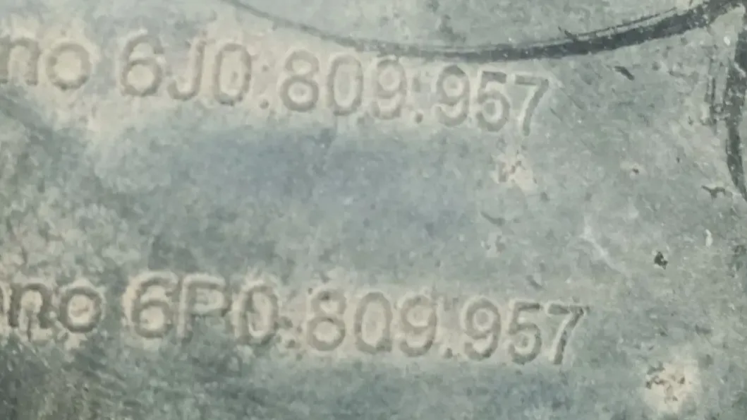 Resguardo da cava de roda frente esquerdo SEAT Ibiza IV (6J5, 6P1) Imagem-2