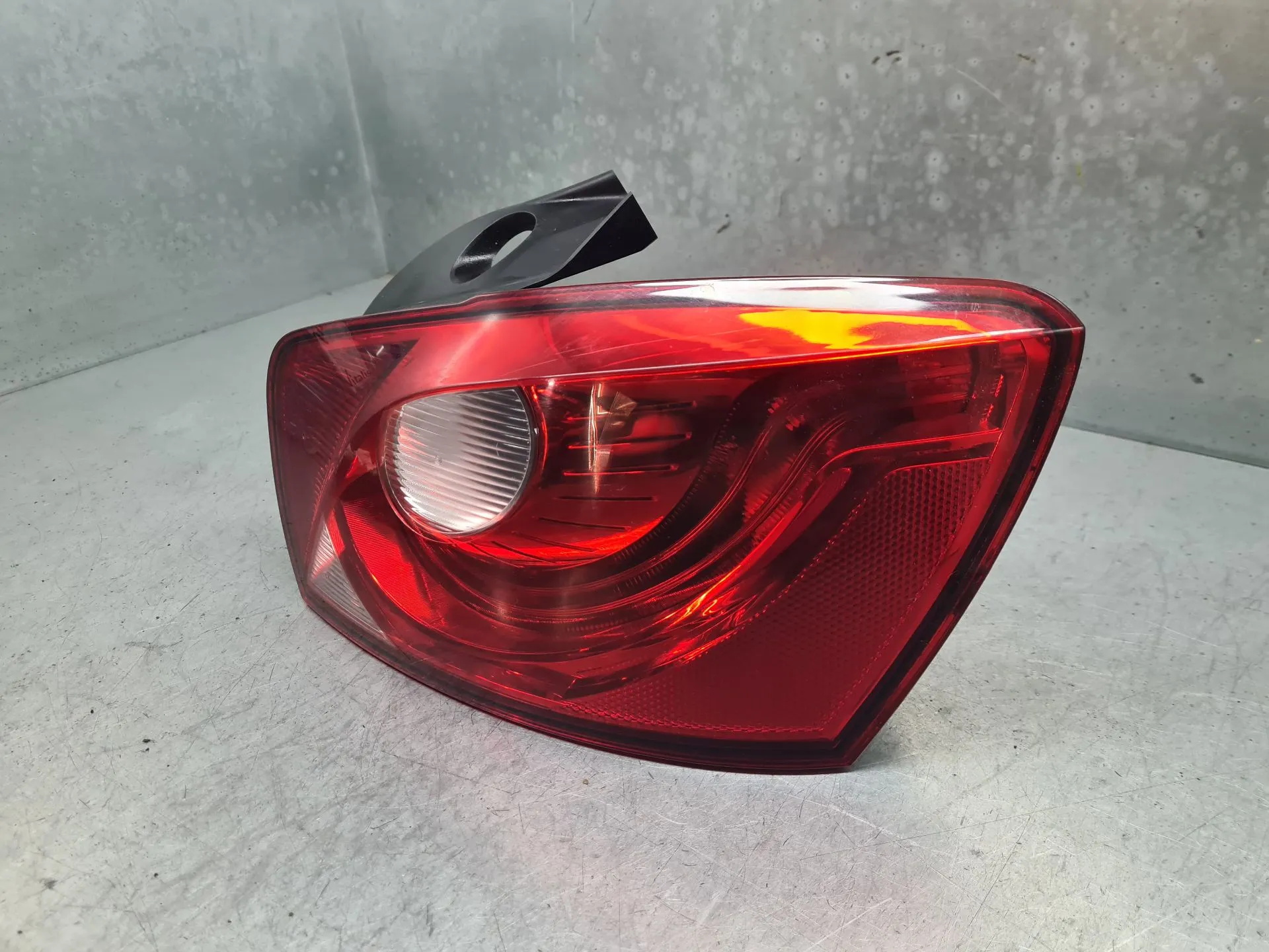Feu arrière Droite SEAT Ibiza IV (6J5, 6P1) Imagem-2