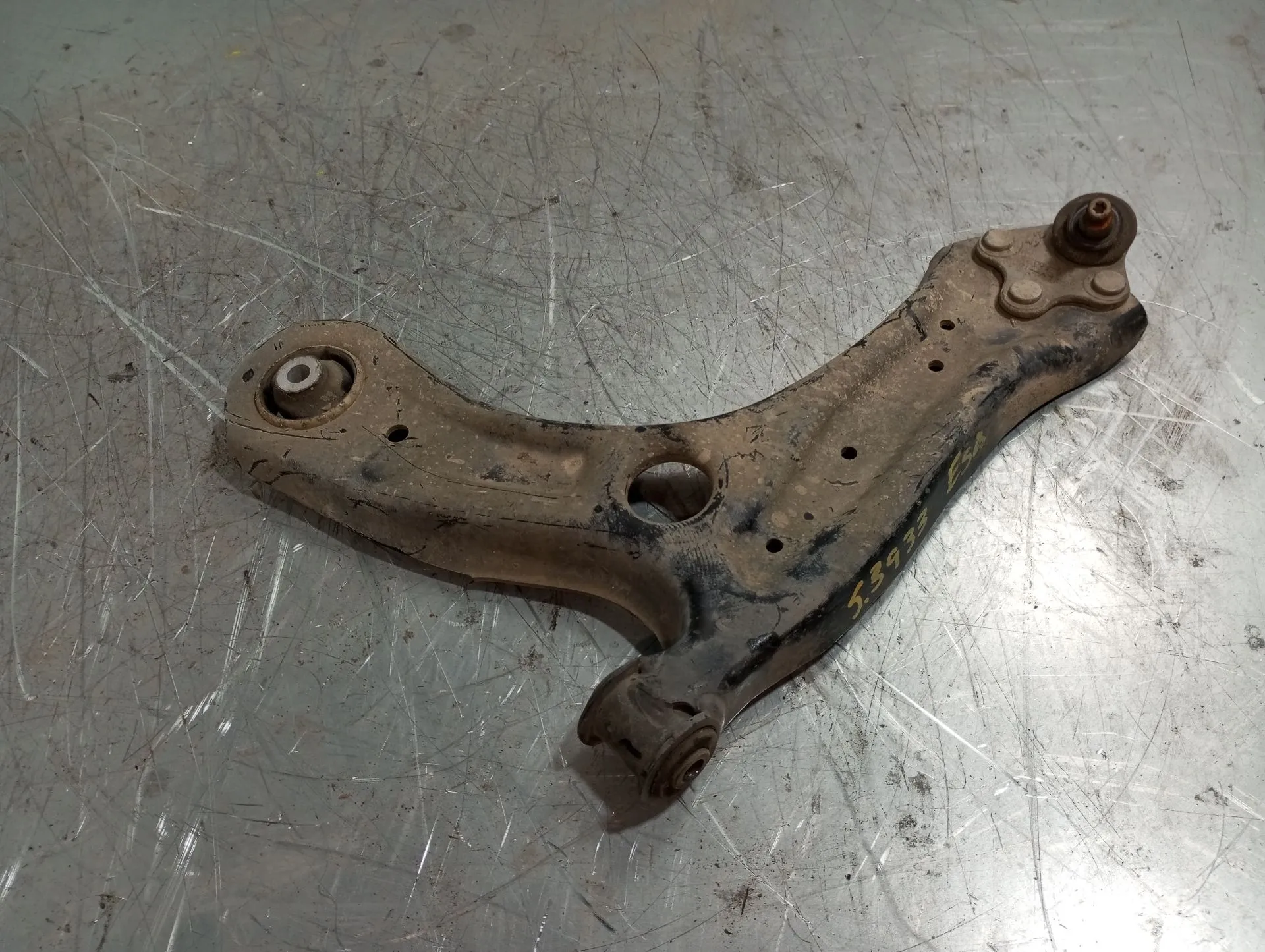 Brazo suspensión delantero izquierdo SEAT Ibiza IV (6J5, 6P1)