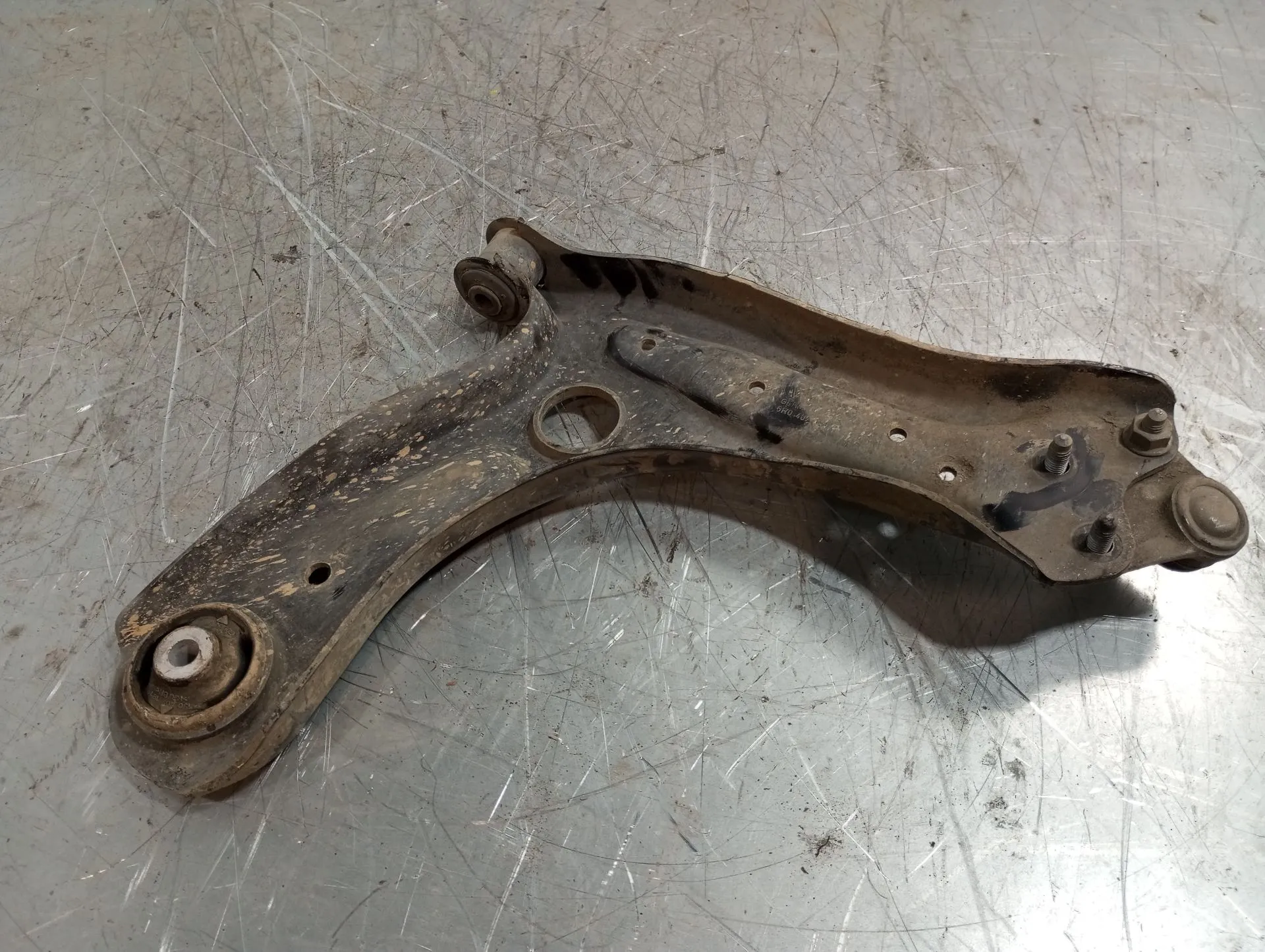 Brazo suspensión delantero izquierdo SEAT Ibiza IV (6J5, 6P1) Imagem-1