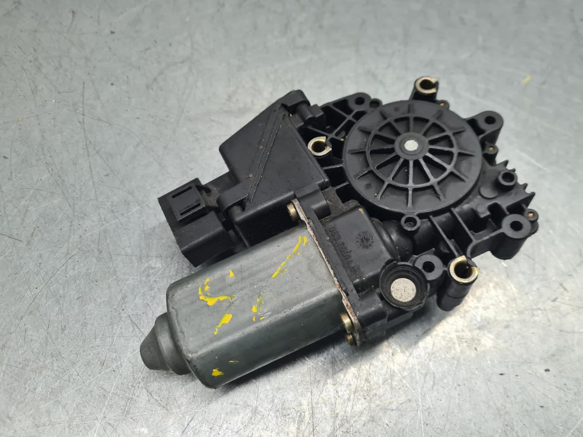 Moteur lève-vitre avant gauche AUDI A4 (8D2, B5) Imagem-1