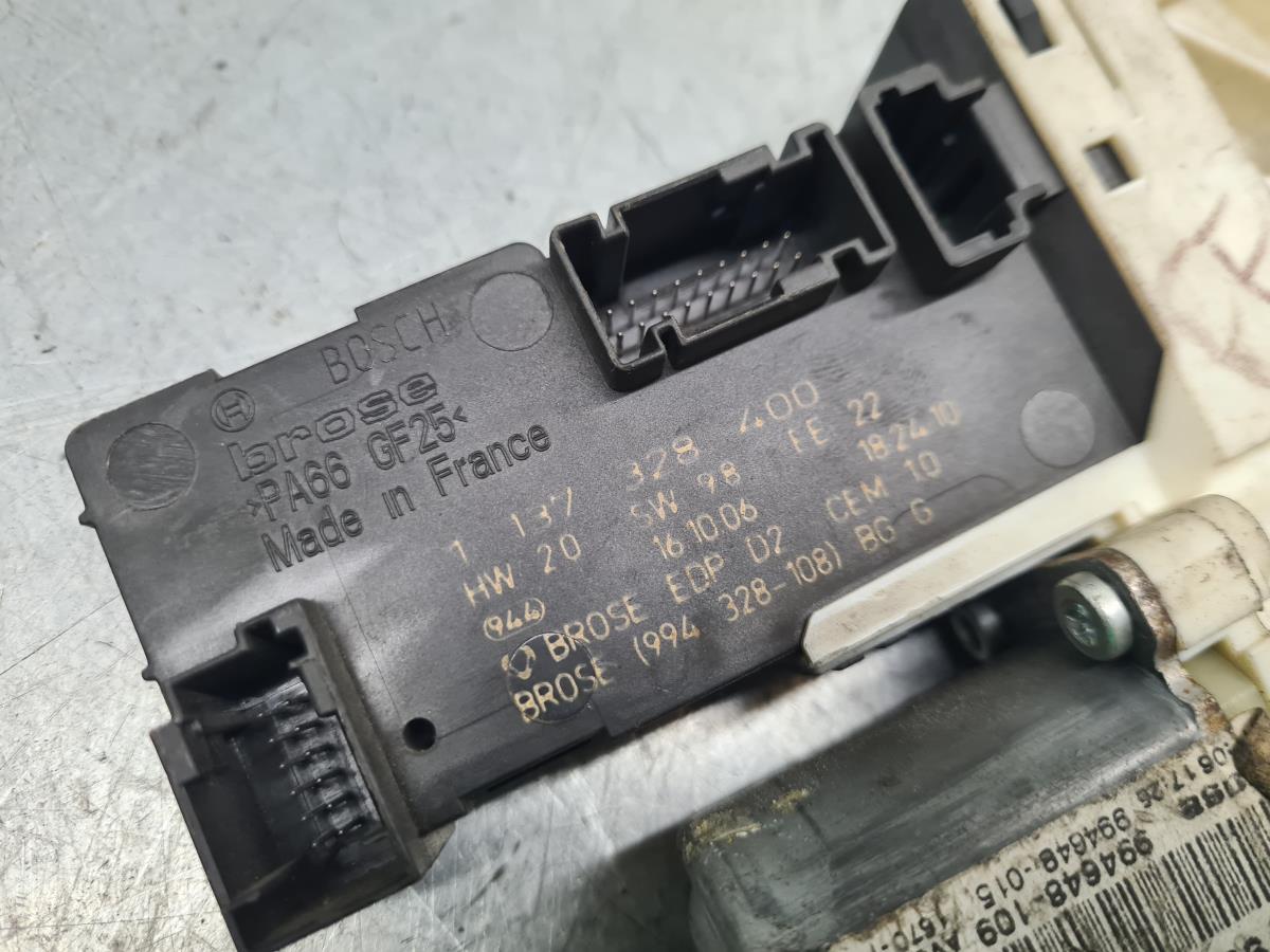 Moteur lève-vitre avant gauche PEUGEOT 407 (6D_) Imagem-4