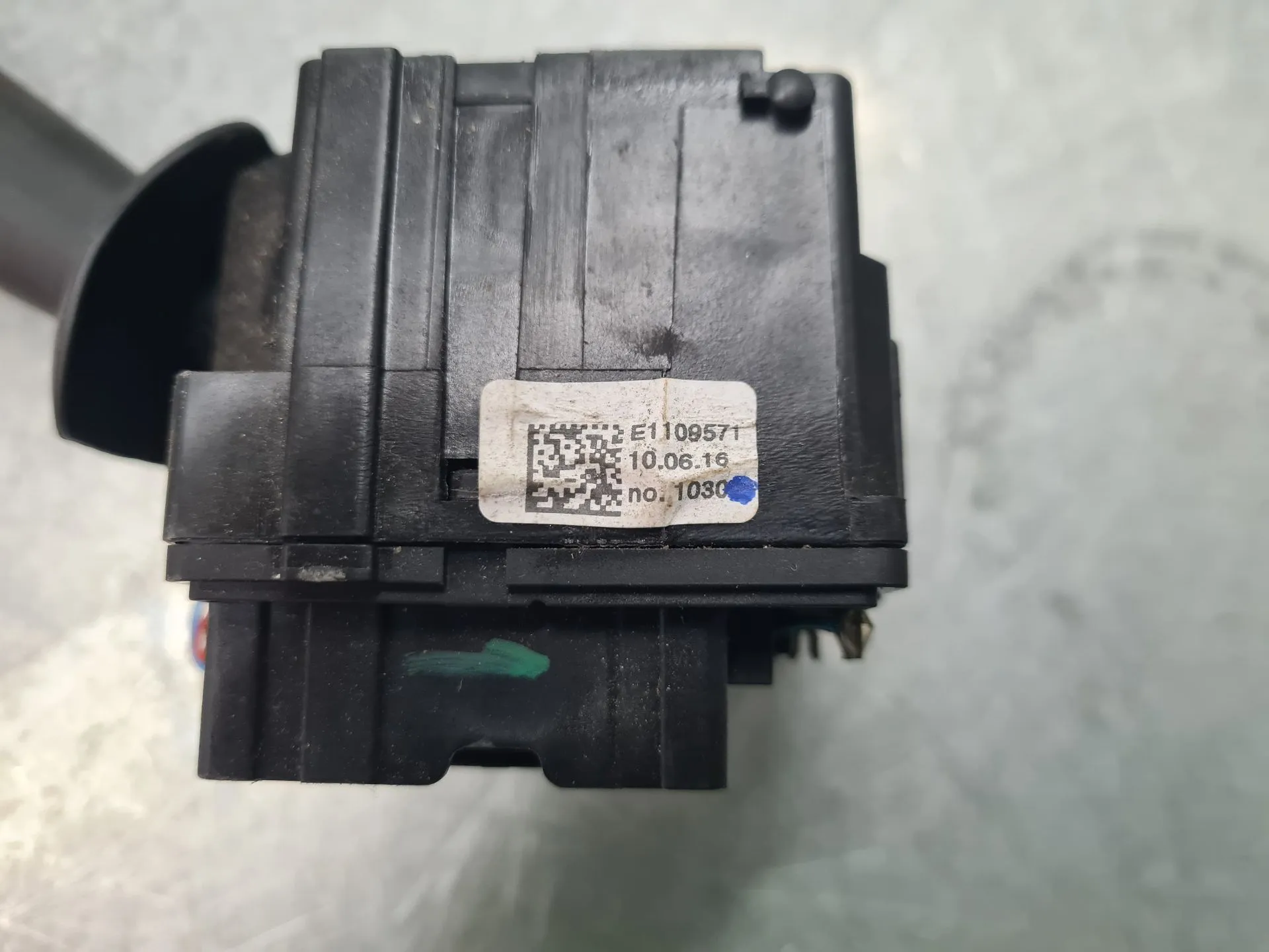 Manípulo do limpa vidros RENAULT Twingo III (BCM_) Imagem-3