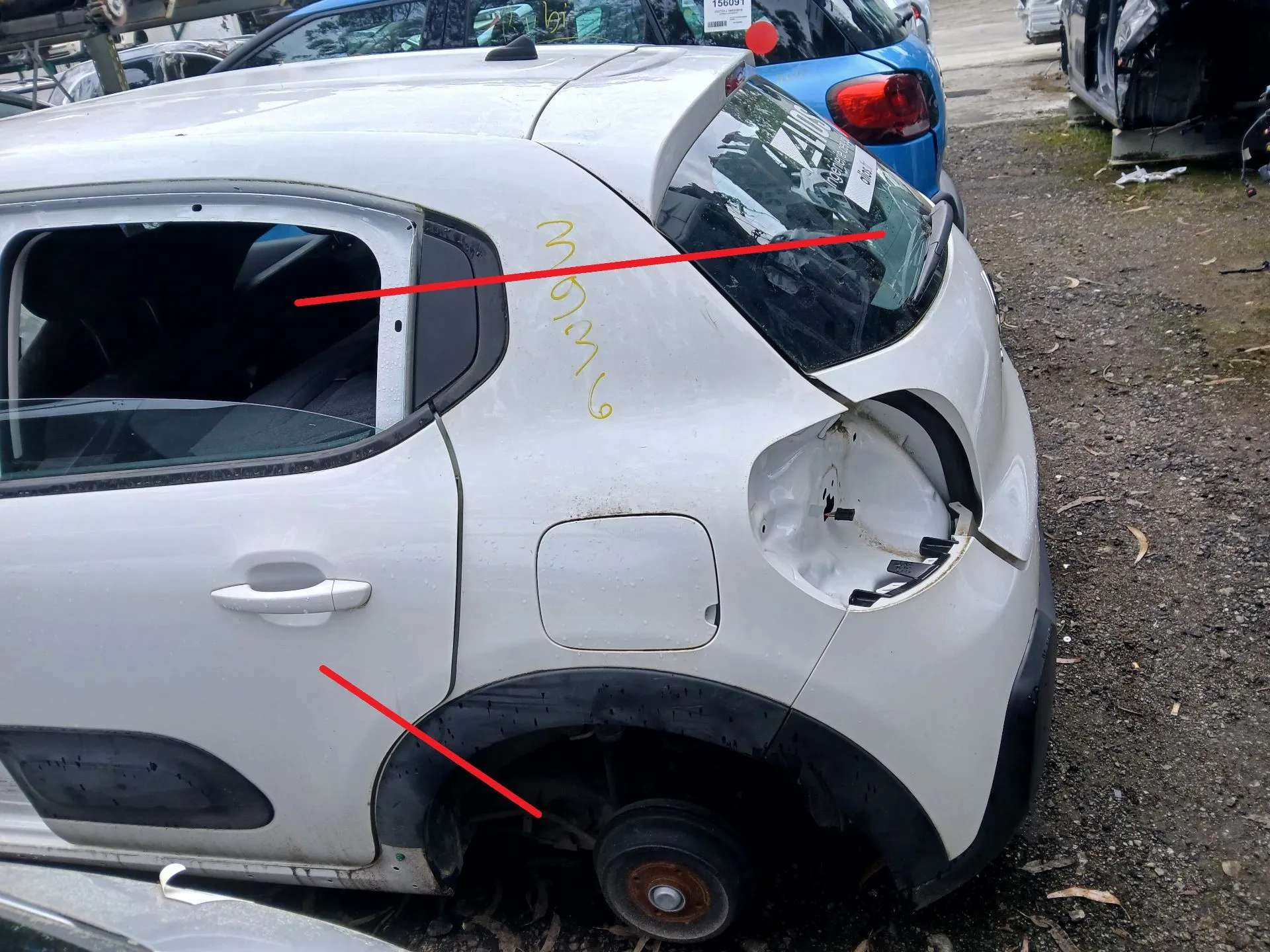 Painel trás esquerdo CITROËN C3 III (SX)