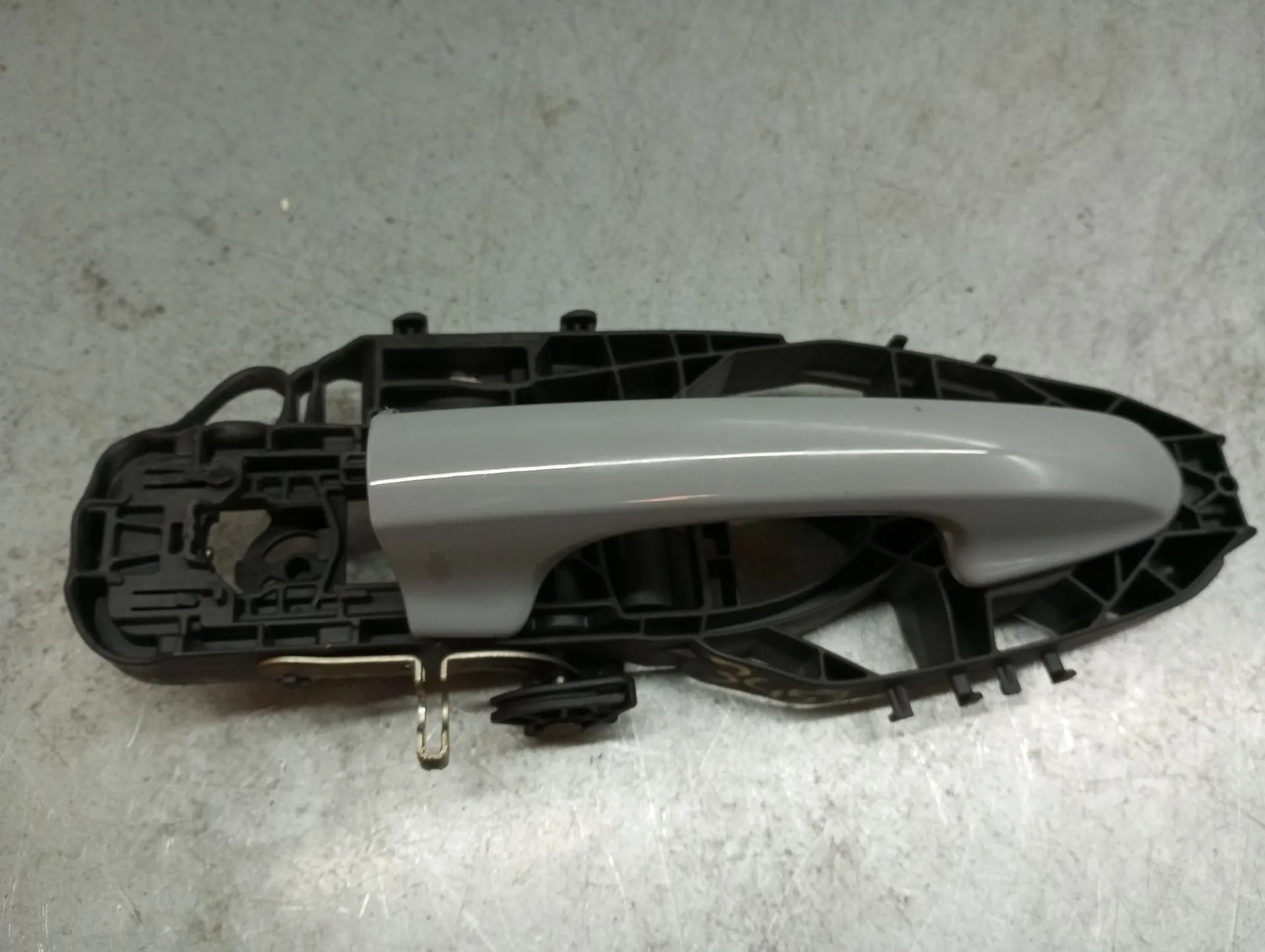 Puxador porta frente direita FORD Puma (J2K, CF7)