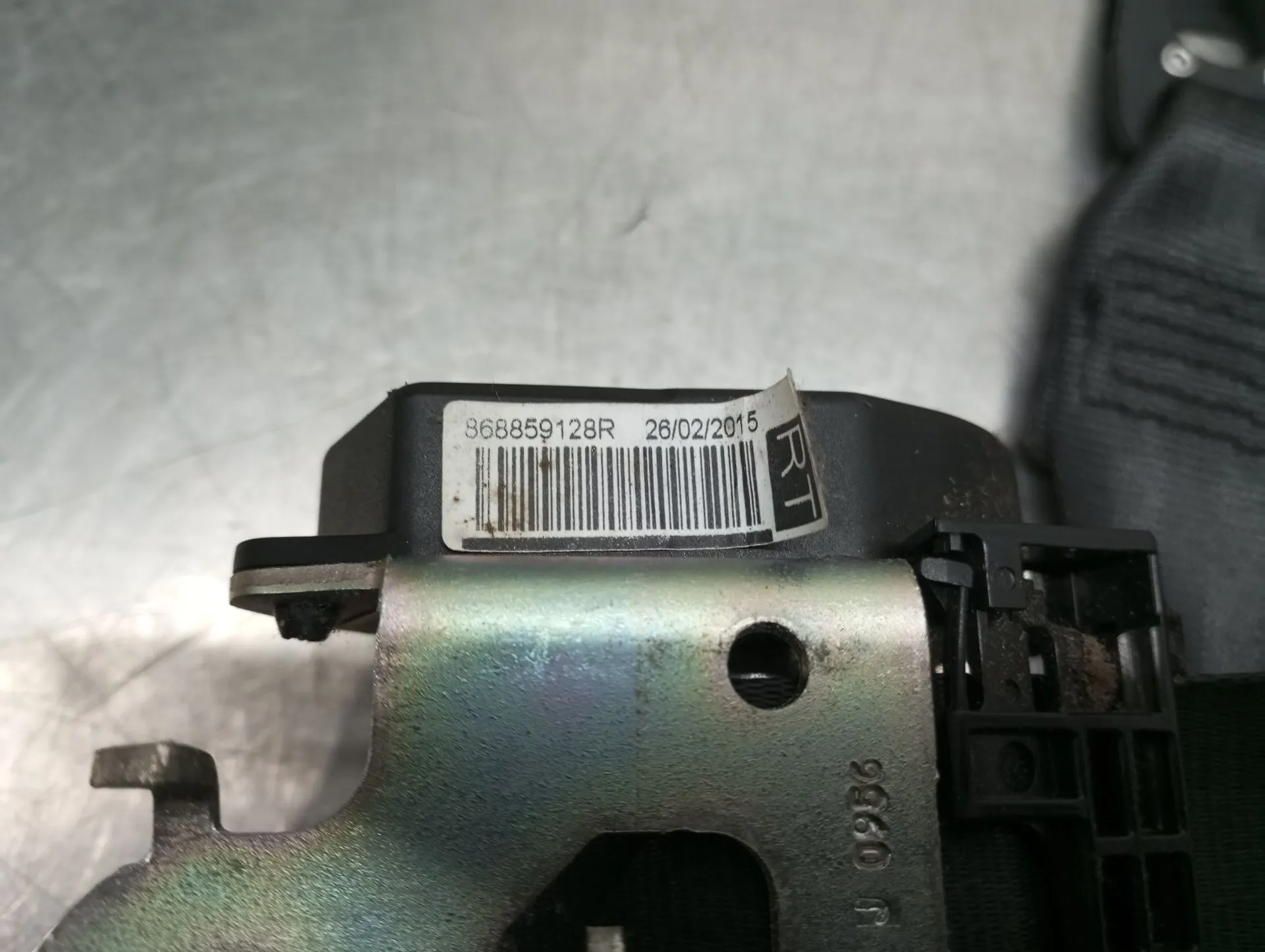 Cintura Pretensionatore anteriore sinistra RENAULT Clio IV (BH_) Imagem-2