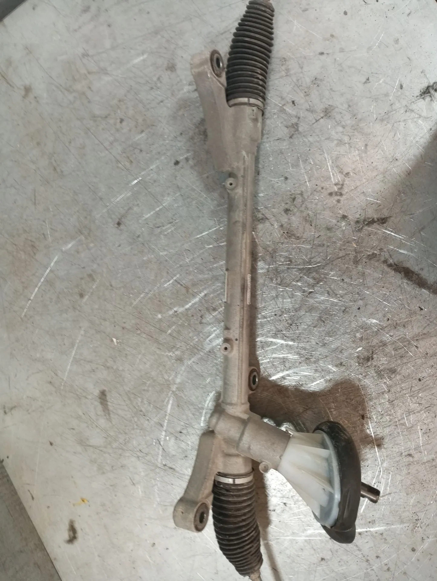 Steering box FORD Fiesta VII (HJ, HF) Imagem-3