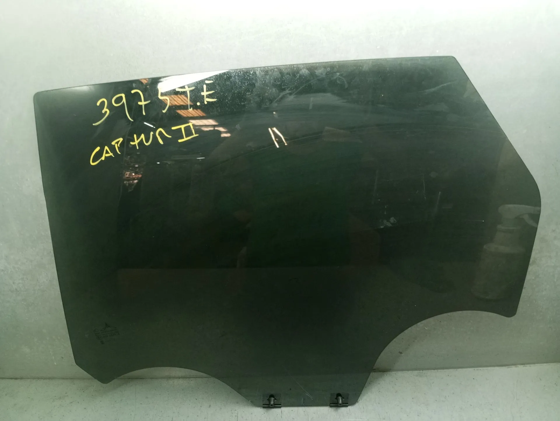 Vitre porte arrière gauche RENAULT Captur II Imagem-1