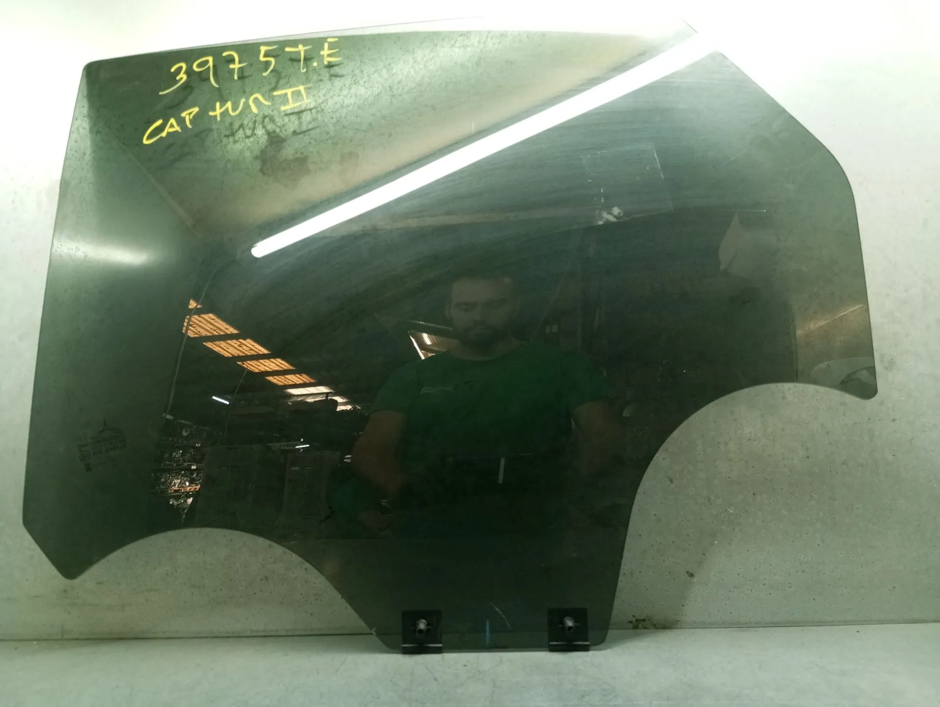 Vitre porte arrière gauche RENAULT Captur II Imagem-2