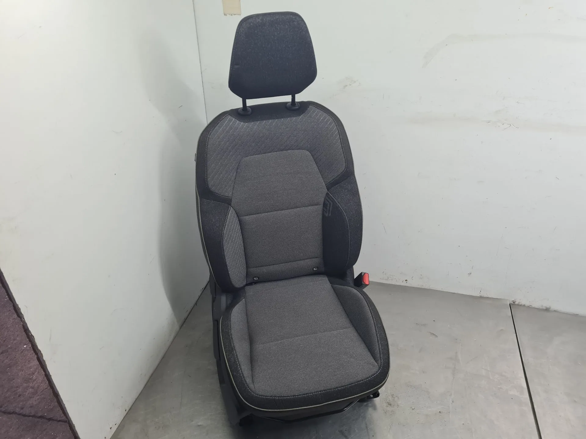 Right Front Seat RENAULT Captur II
