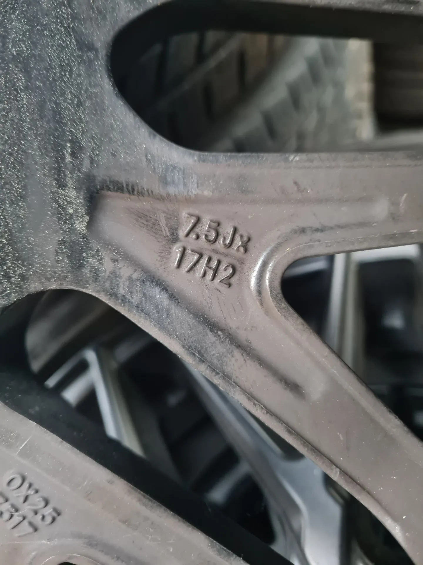 Right front Rim VOLKSWAGEN Polo (AW1) Imagem-2