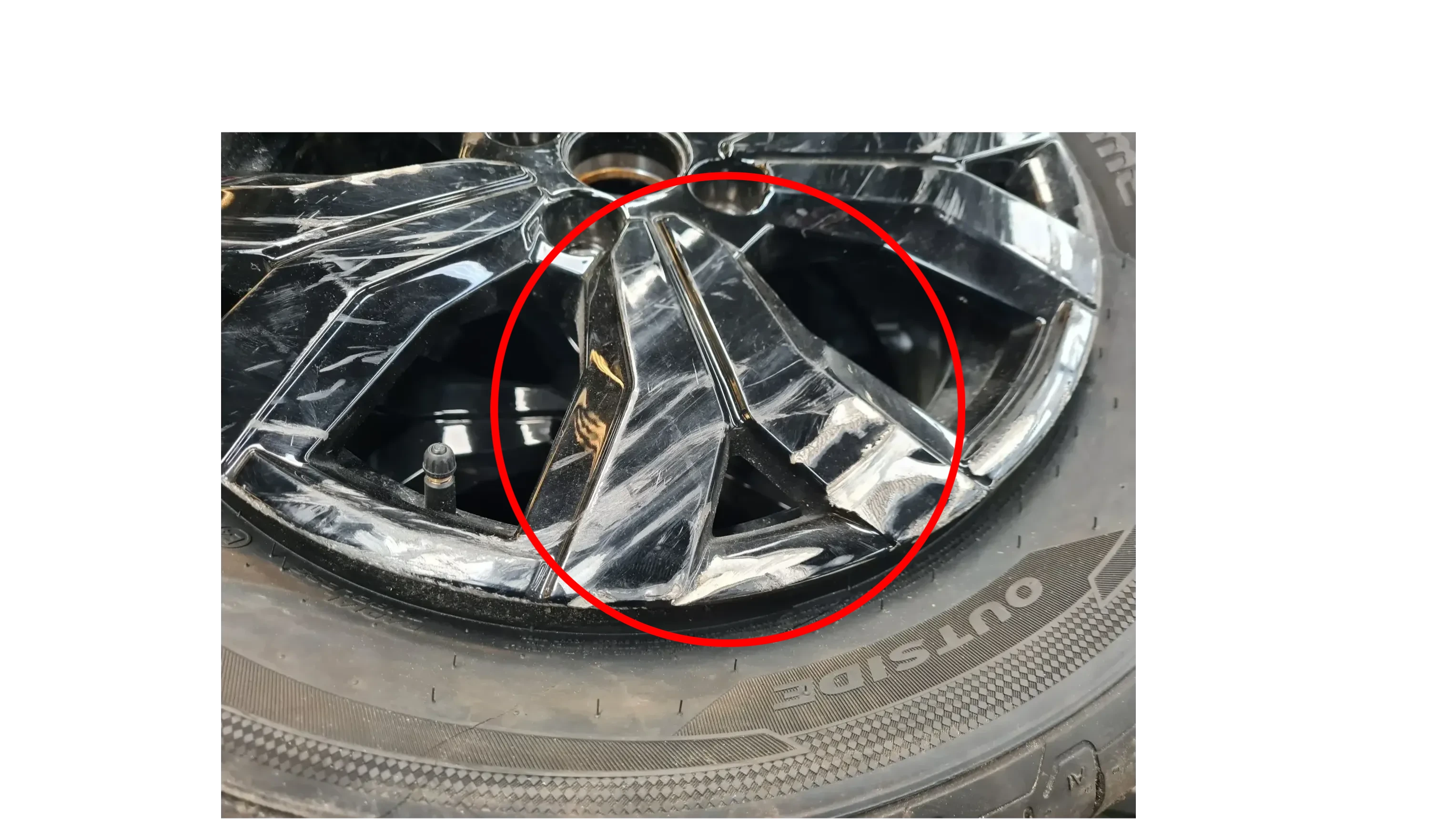 Conjunto Jantes Especiais DACIA Sandero III Imagem-14