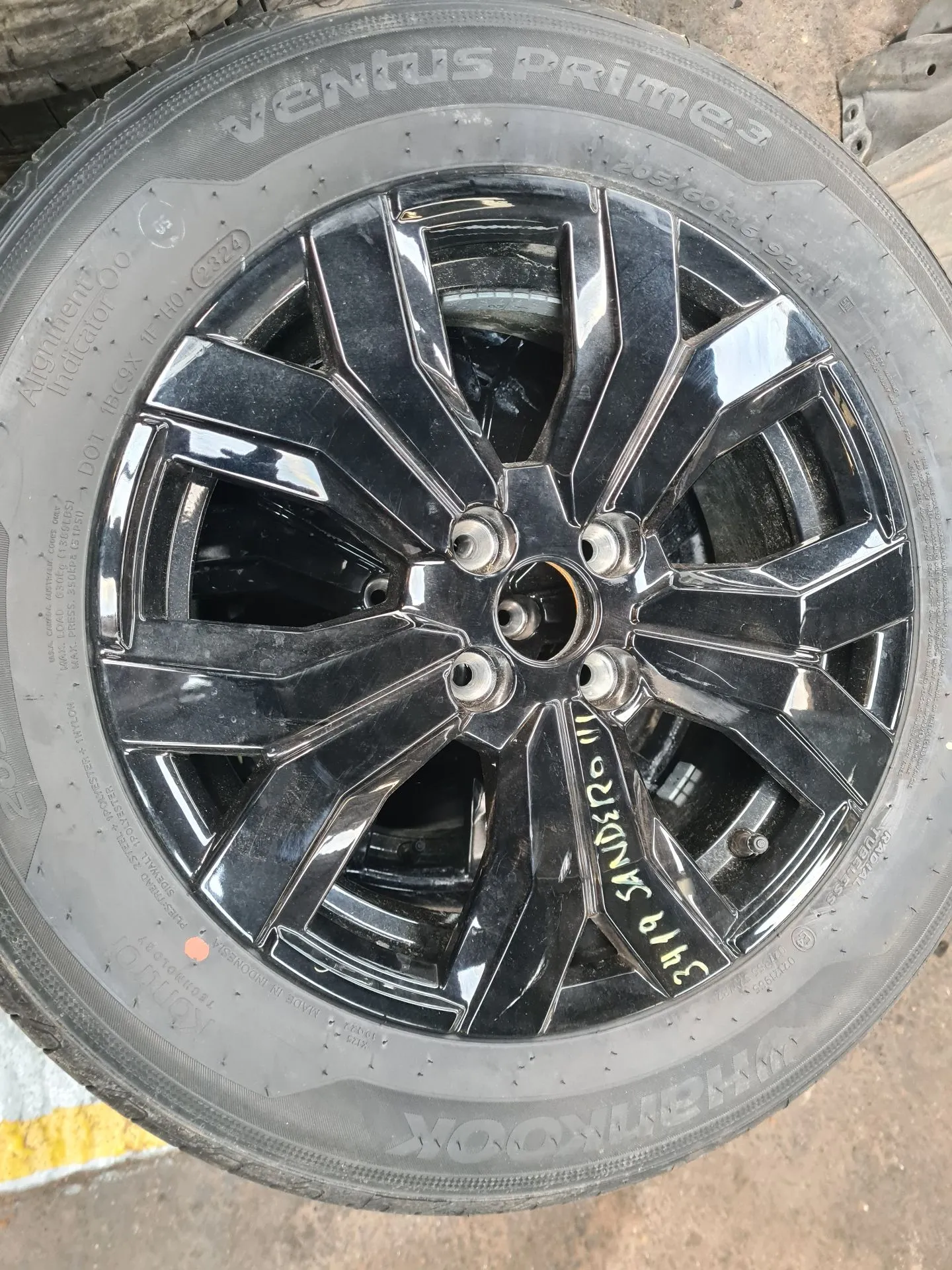 Conjunto Jantes Especiais DACIA Sandero III Imagem-2