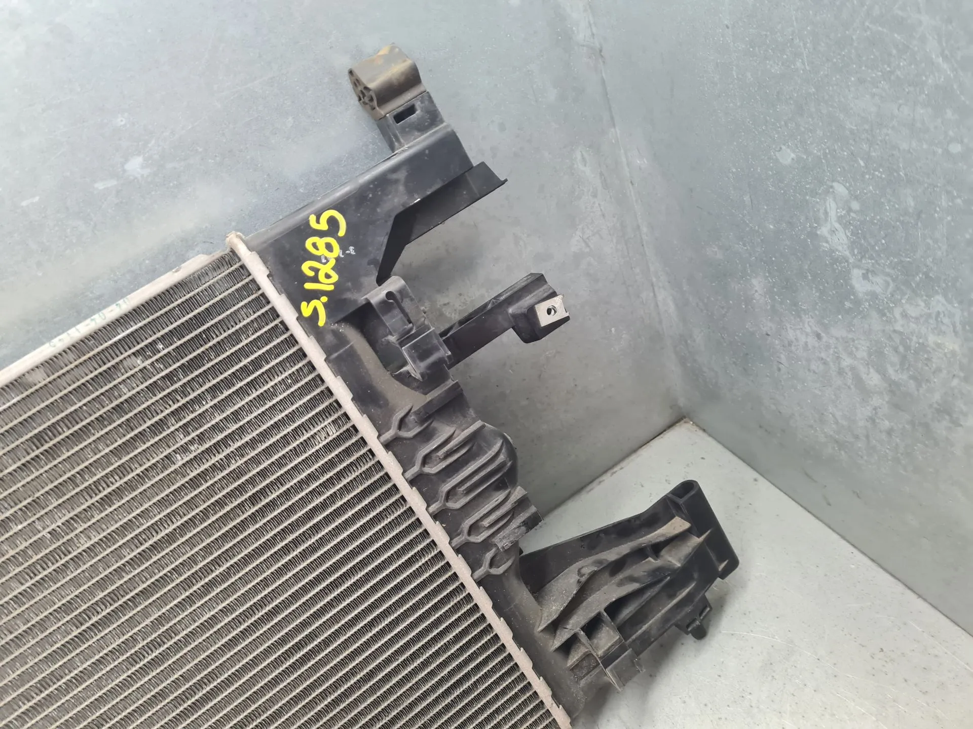 Water radiator OPEL Astra J Imagem-2