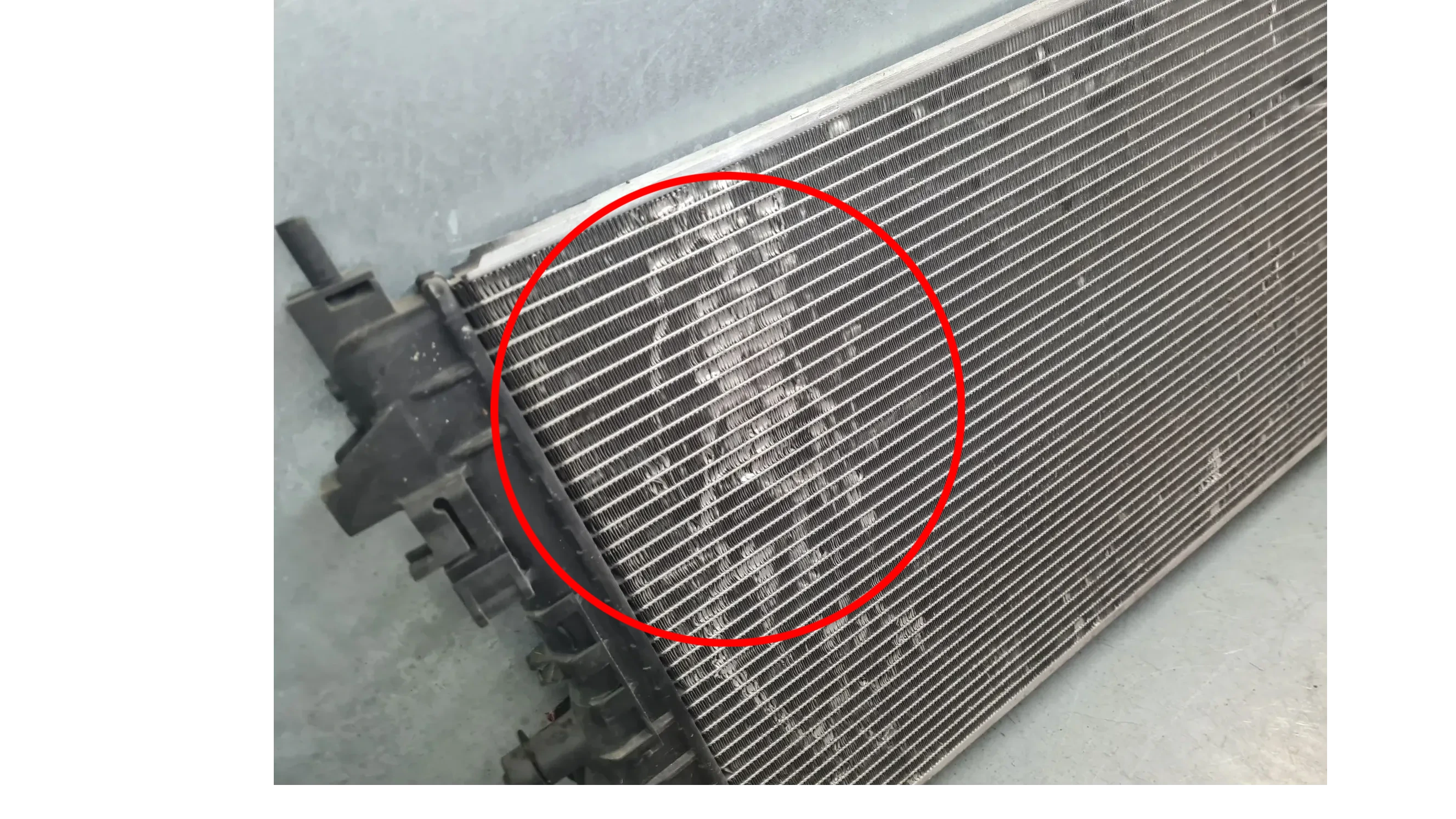 Water radiator OPEL Astra J Imagem-7
