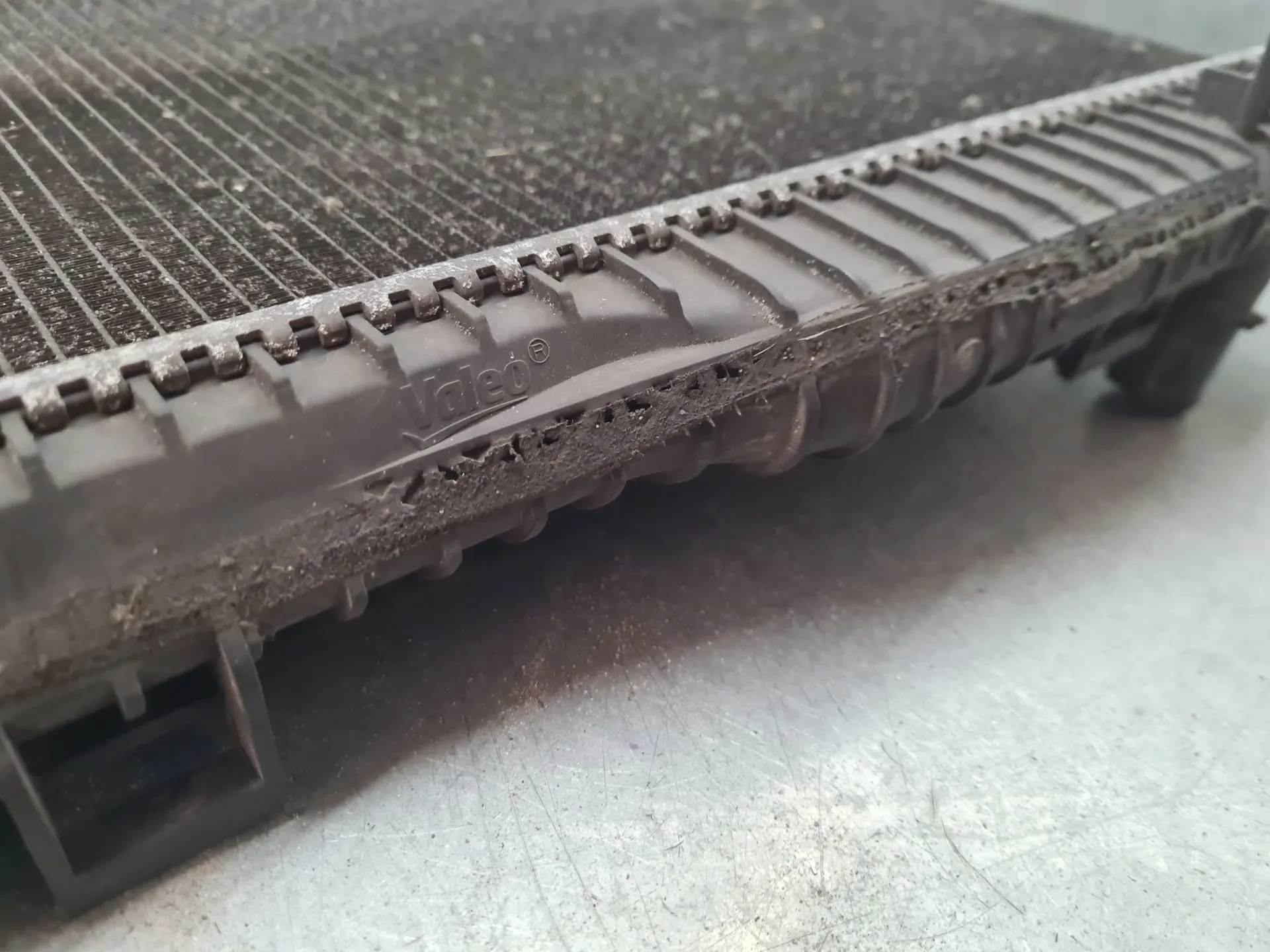 Water radiator FORD Fiesta VI (CB1, CCN) Imagem-3