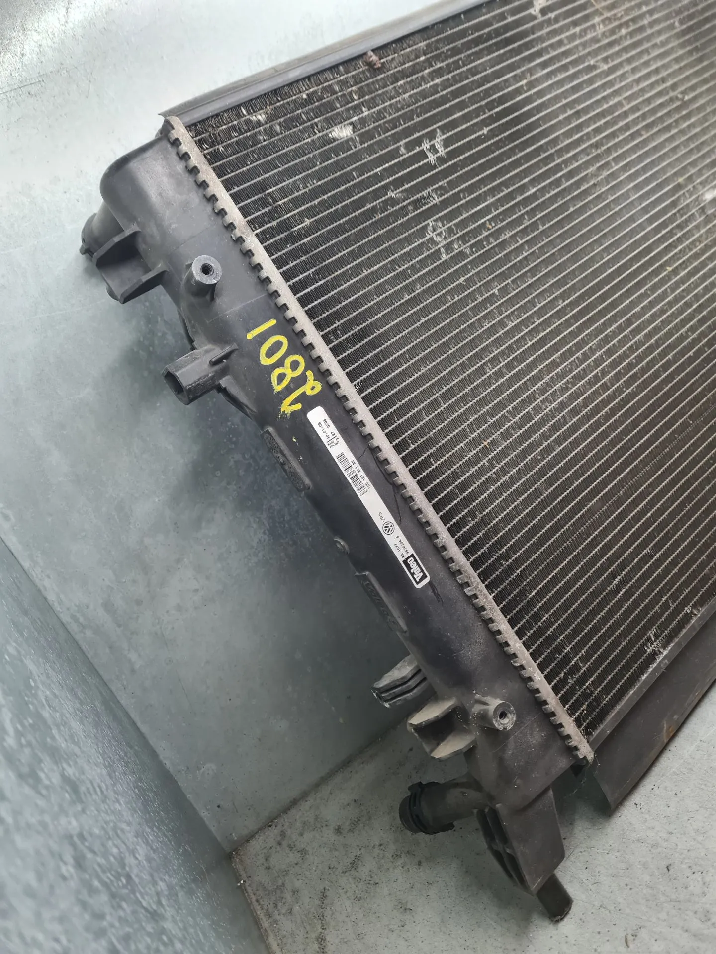 Water radiator VOLKSWAGEN Golf VI (5K1) Imagem-2