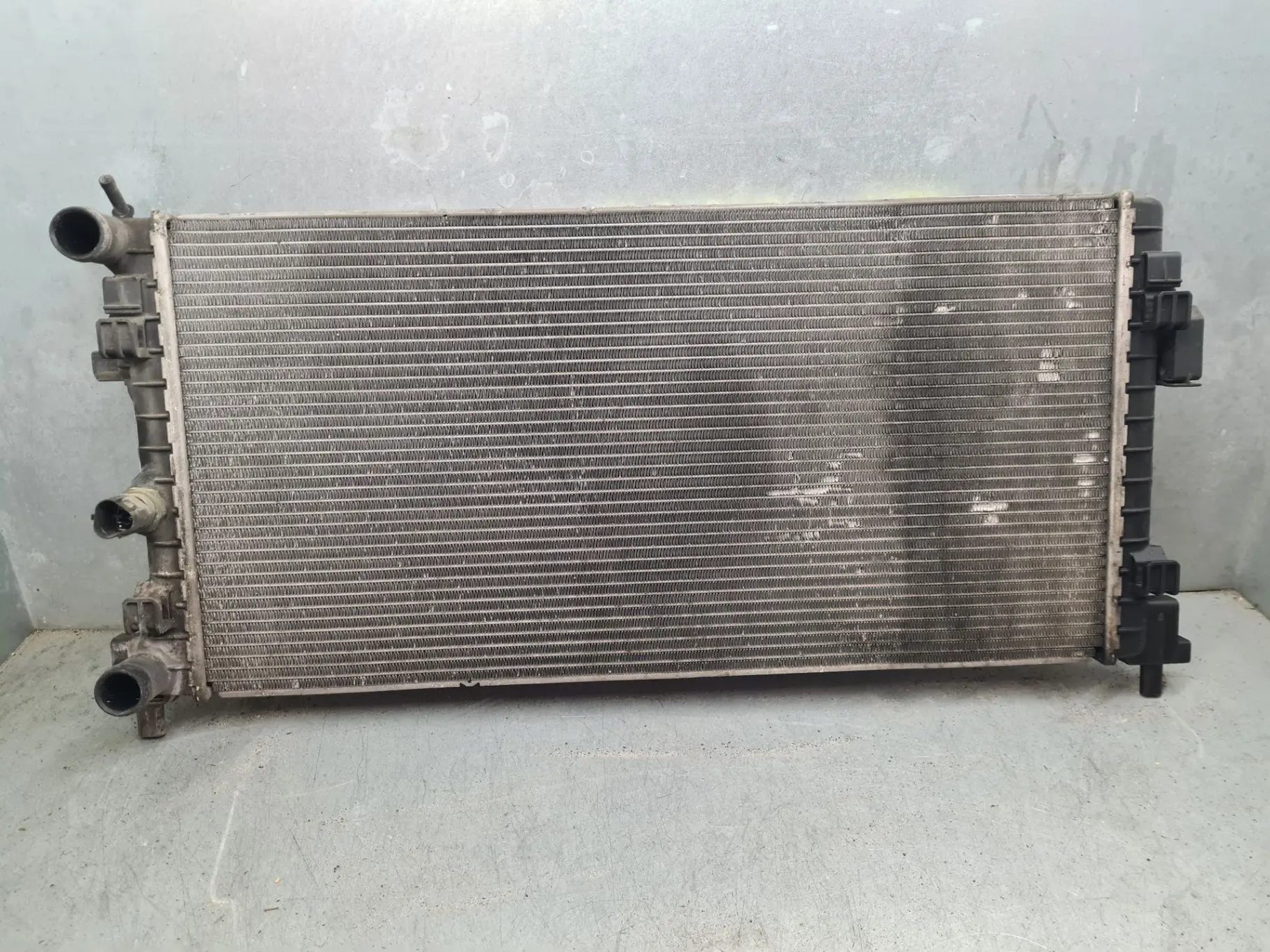 Water radiator SEAT Ibiza IV (6J5, 6P1)