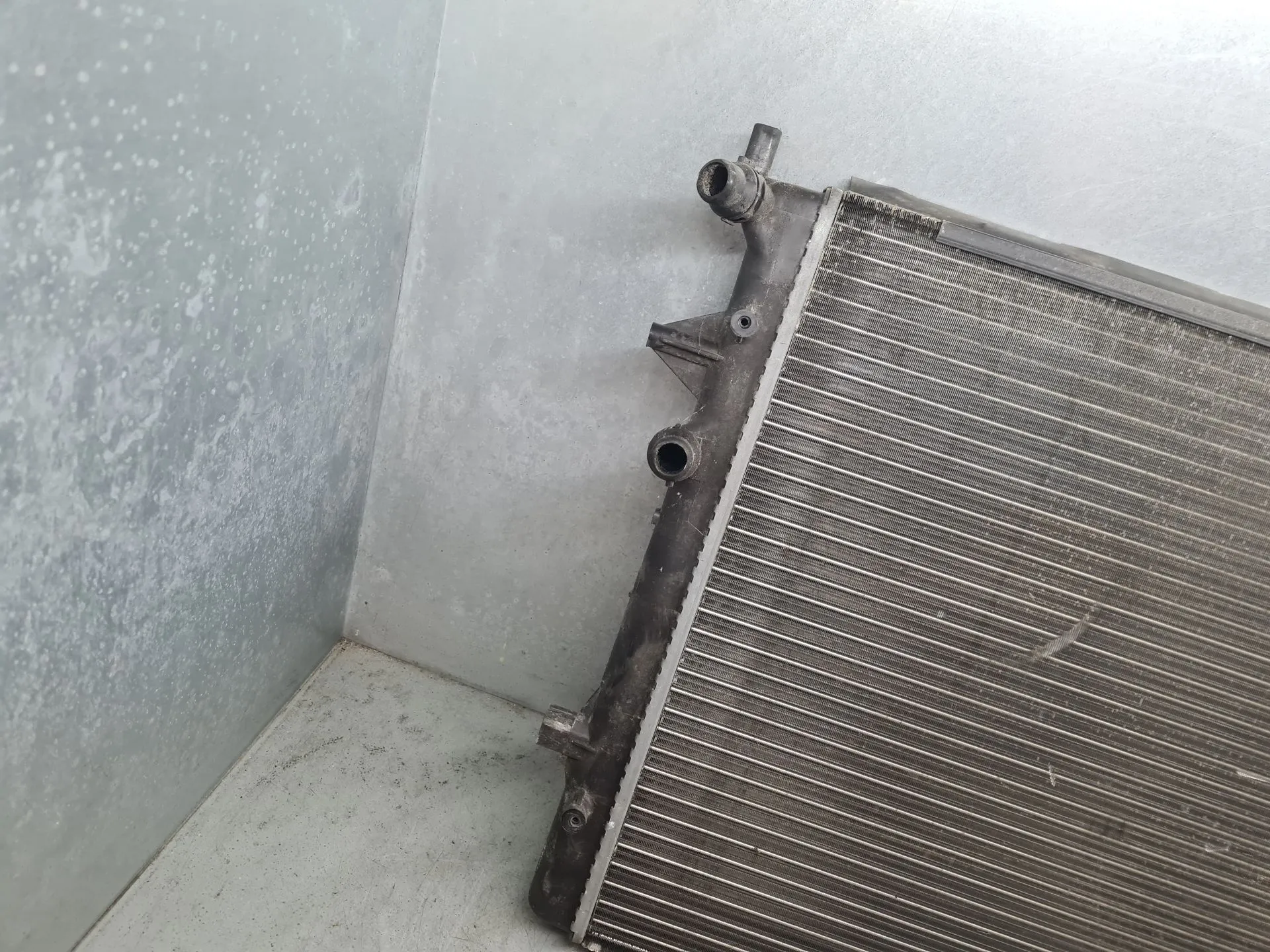 Radiador de agua VOLKSWAGEN Beetle Cabriolet (5C7, 5C8) Imagem-4