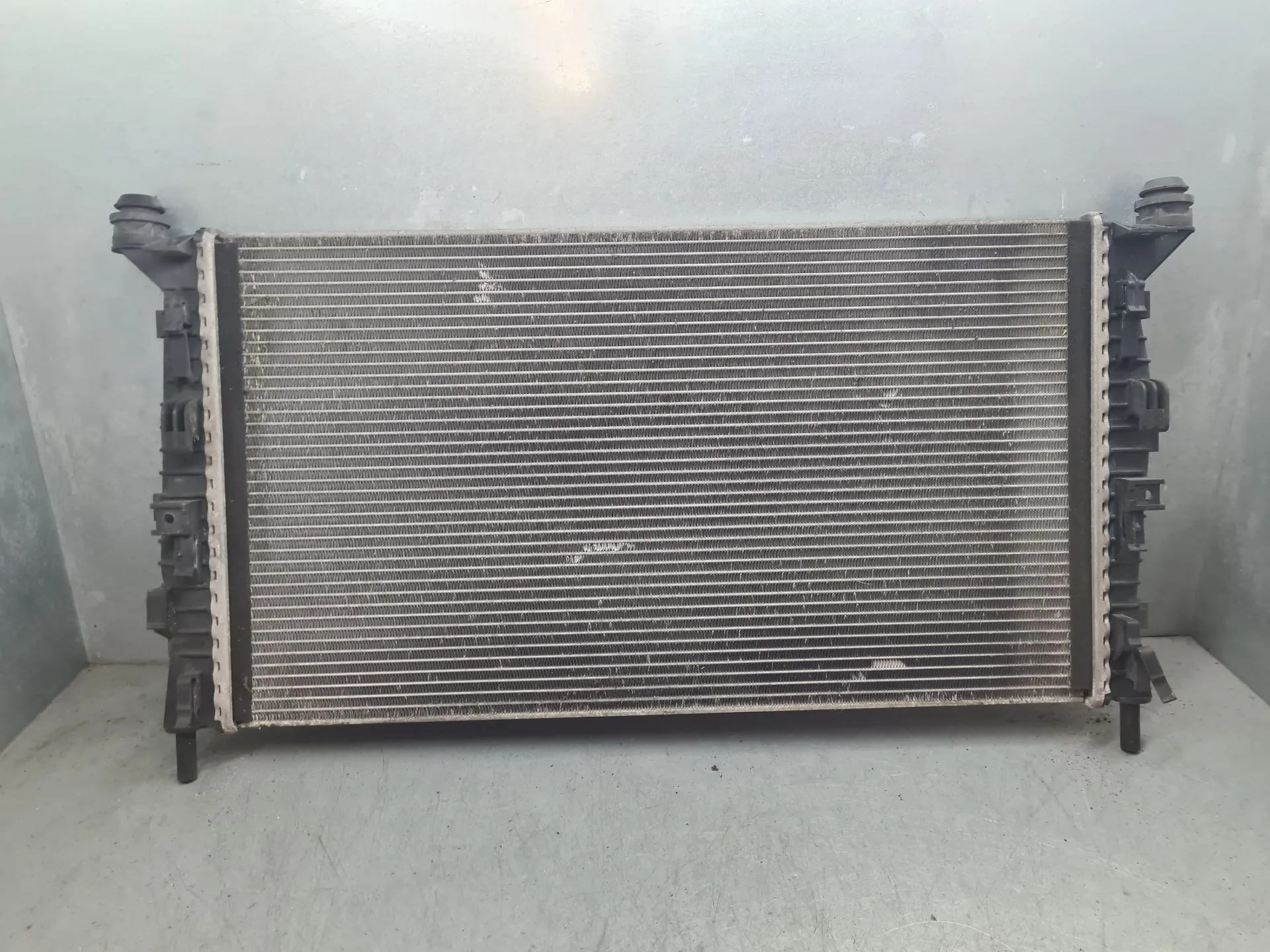 Water radiator FORD Focus I (DAW, DBW) Imagem-3