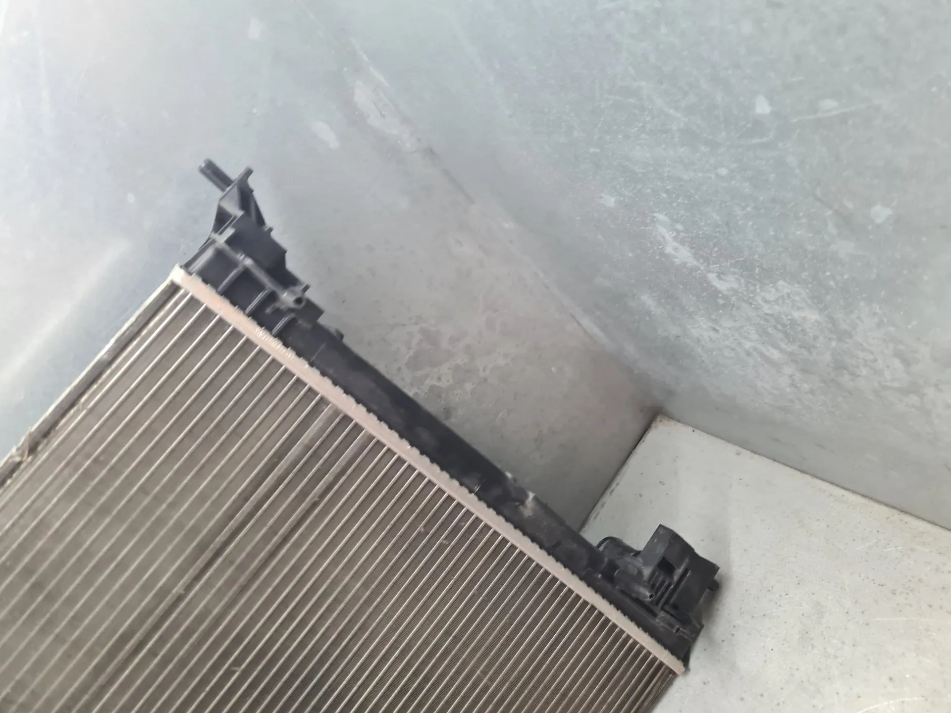 Water radiator NISSAN Qashqai II (J11) Imagem-4