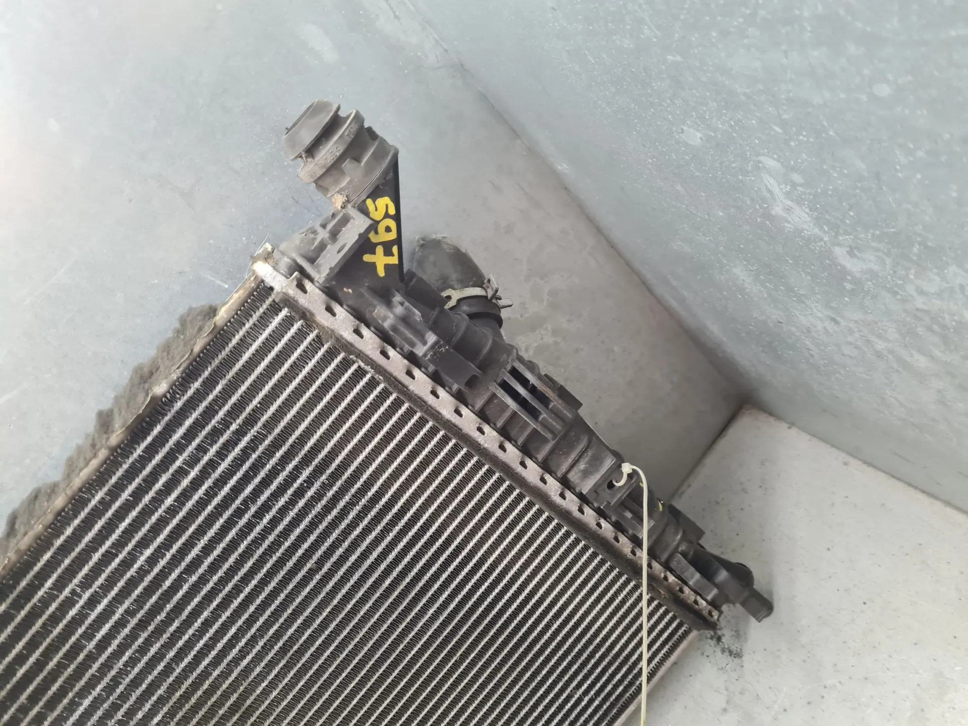 Water radiator FORD Focus II (DA_) Imagem-1