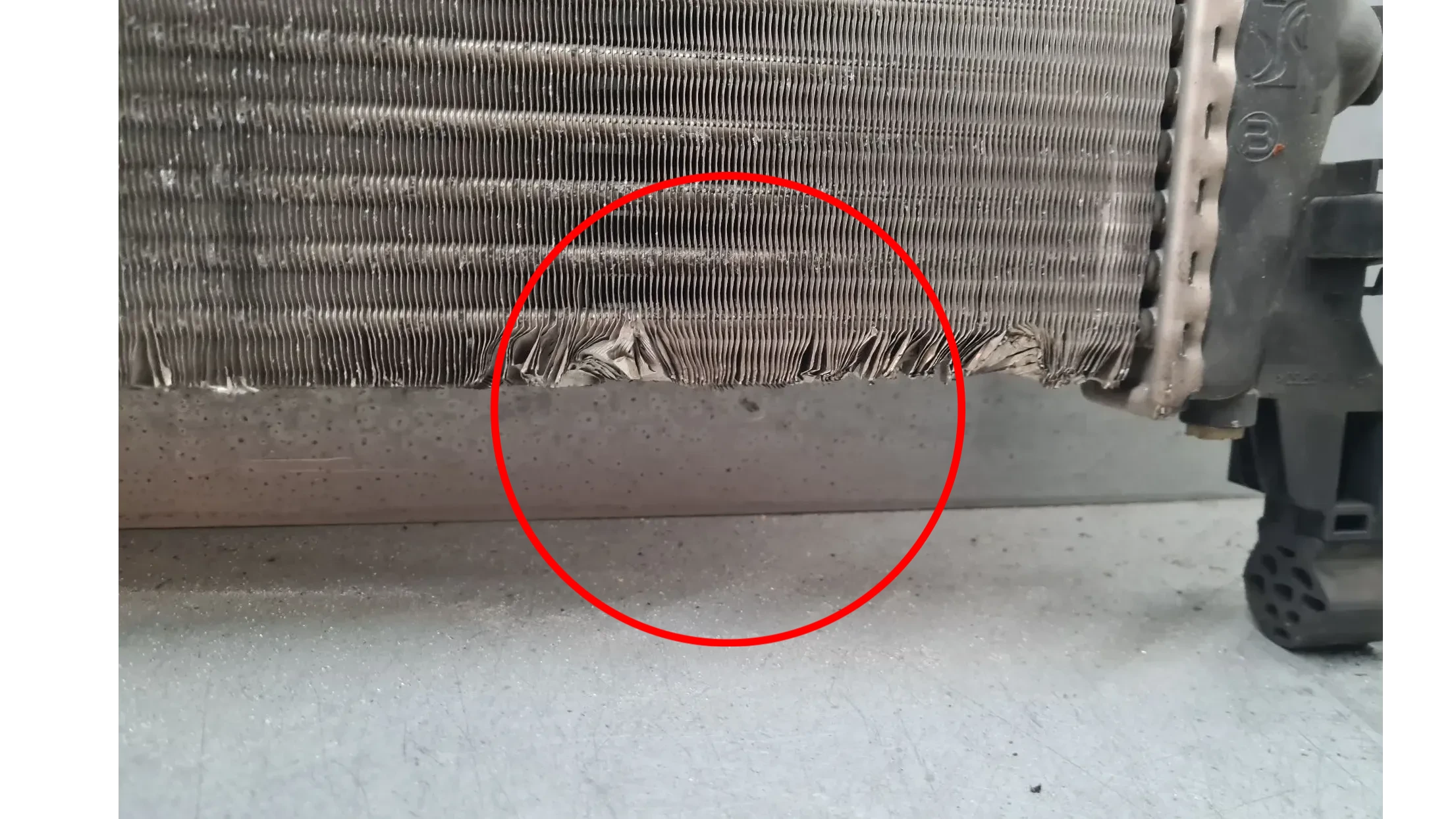 Water radiator OPEL Corsa E Imagem-8