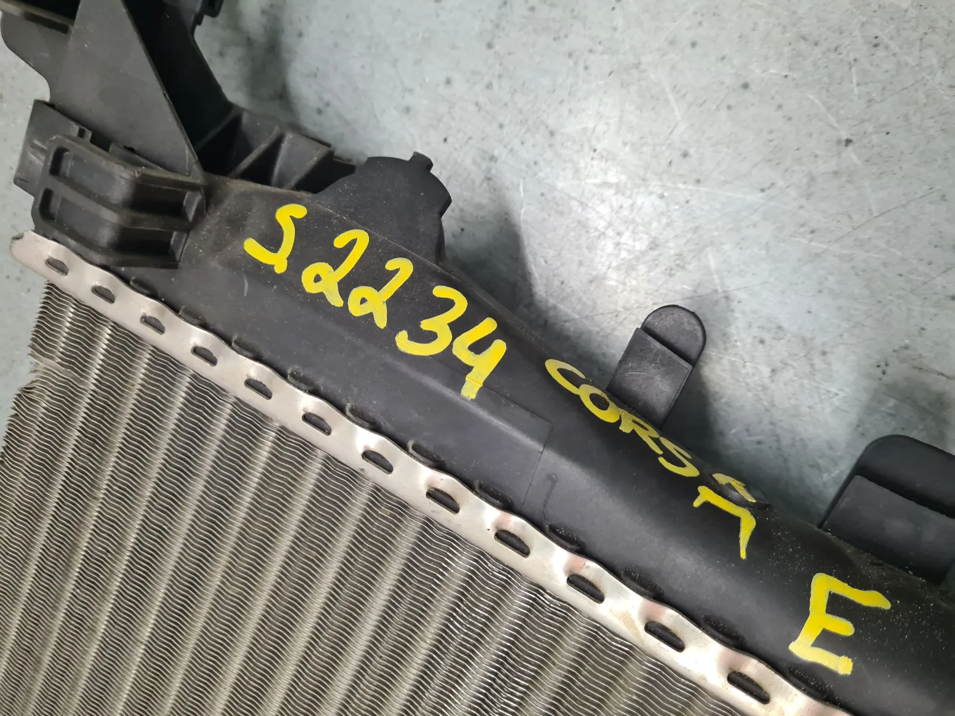 Water radiator OPEL Corsa E Imagem-6