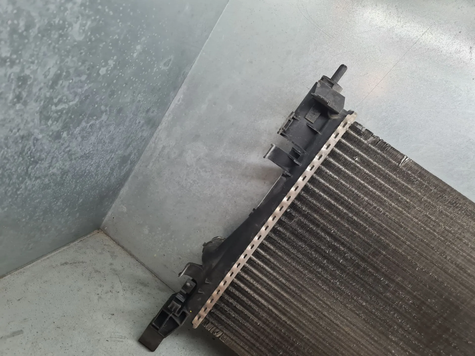 Water radiator OPEL Corsa E Imagem-5