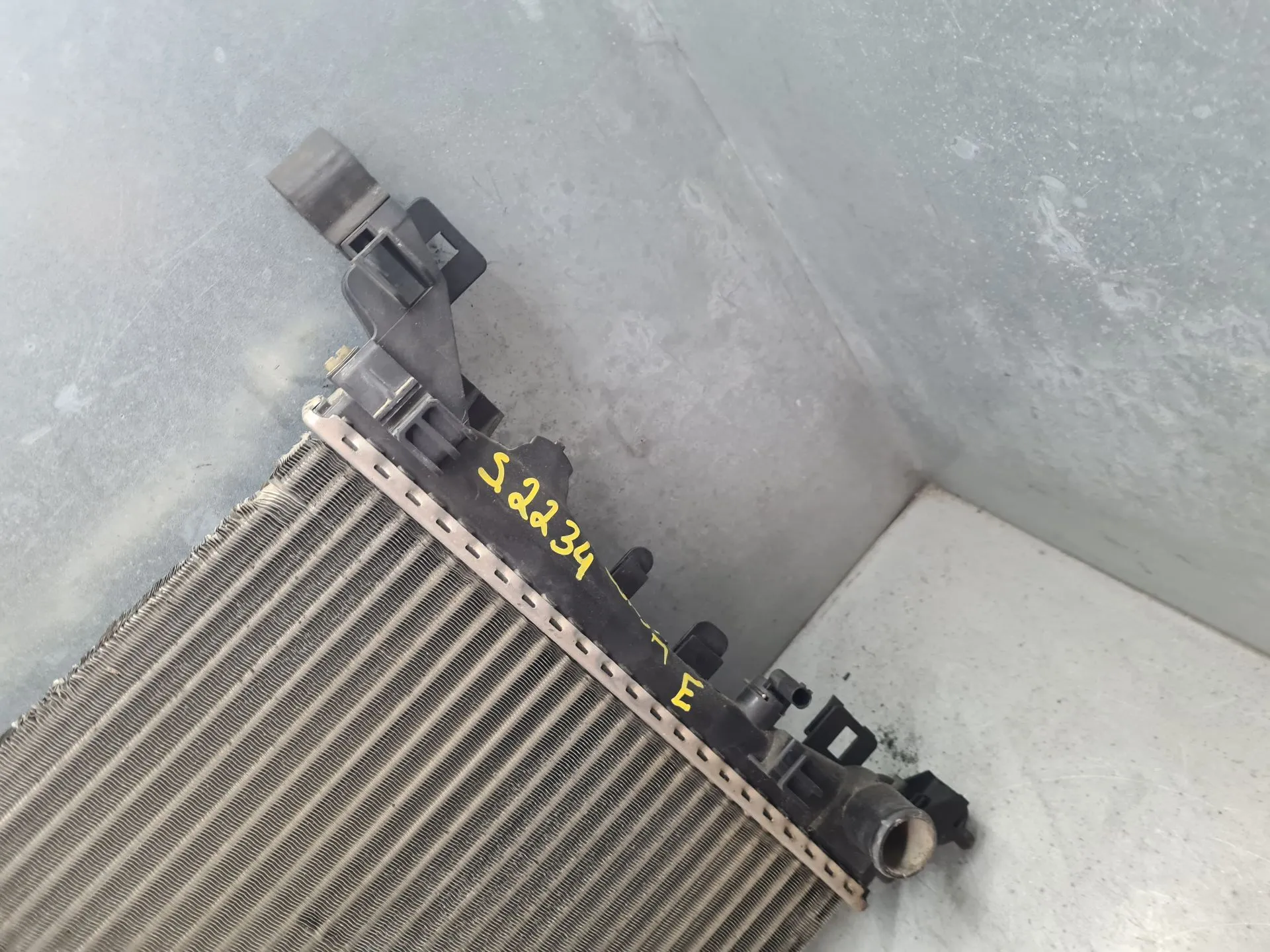Water radiator OPEL Corsa E Imagem-1