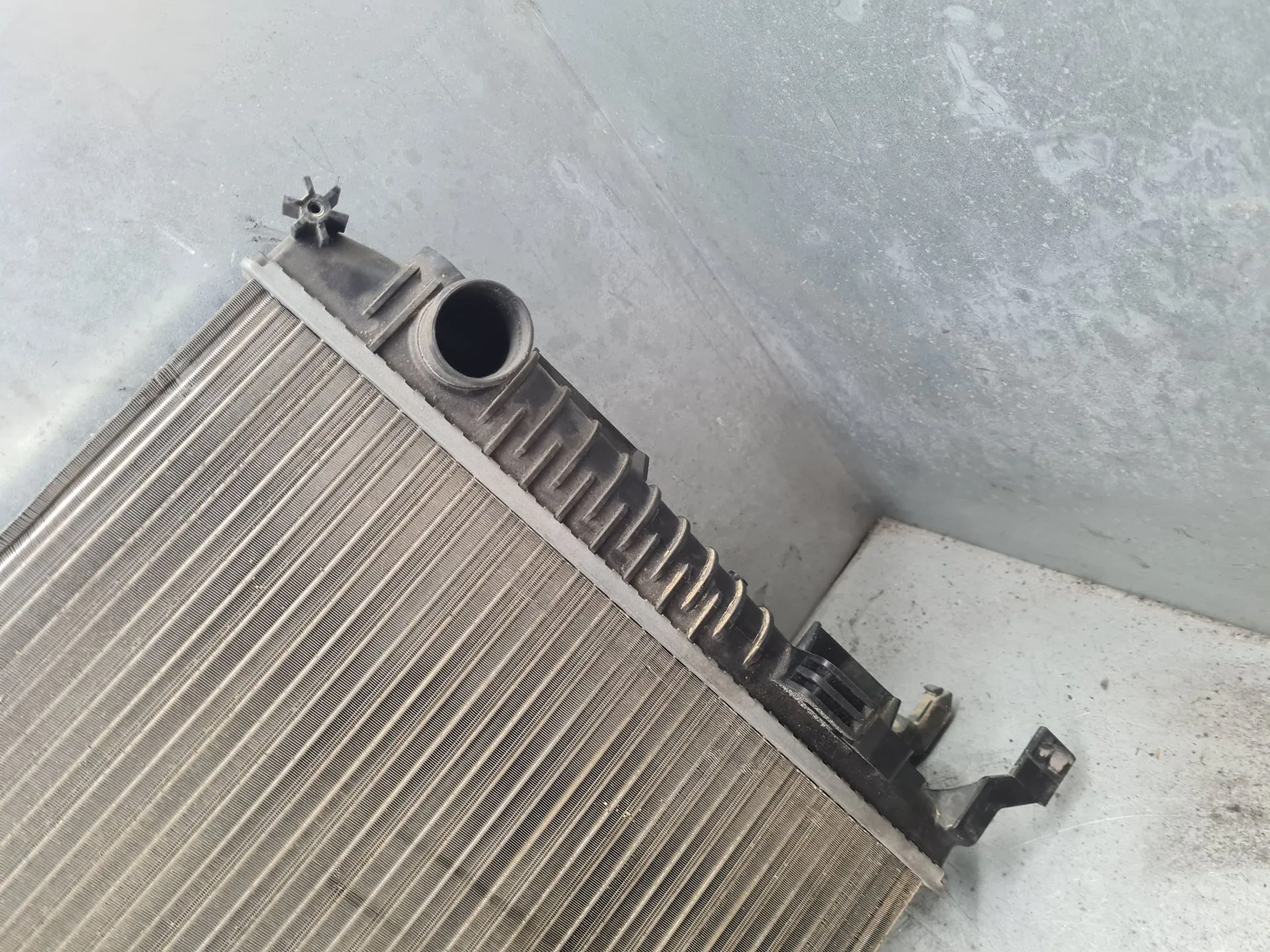 Water radiator DACIA Duster (HS_) Imagem-3