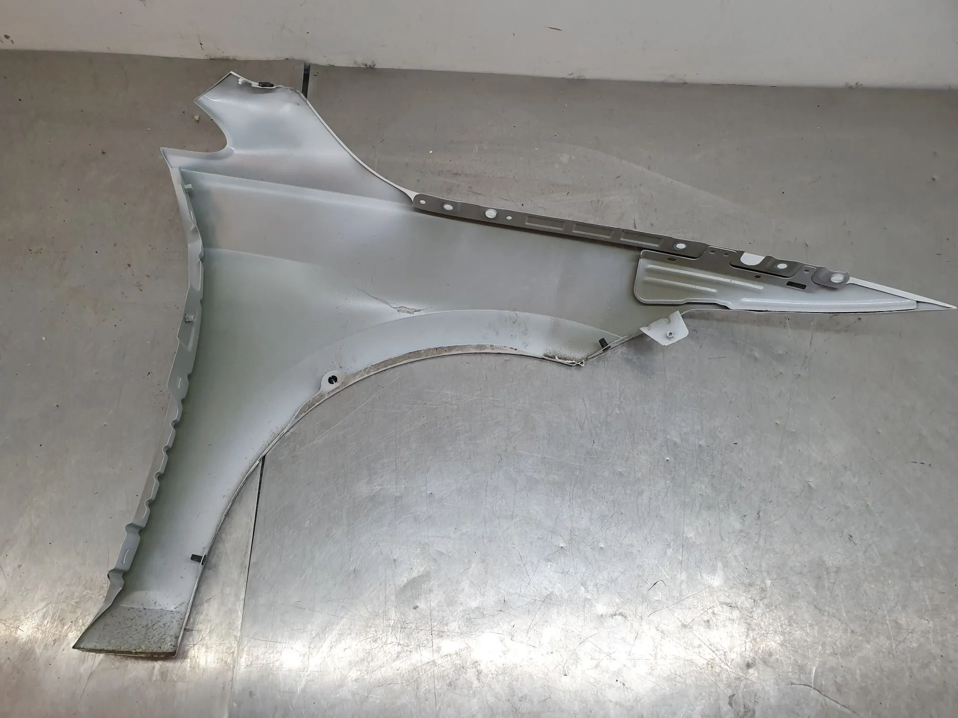 Parafango sinistro VOLKSWAGEN Golf VIII Variant (CG5) Imagem-2