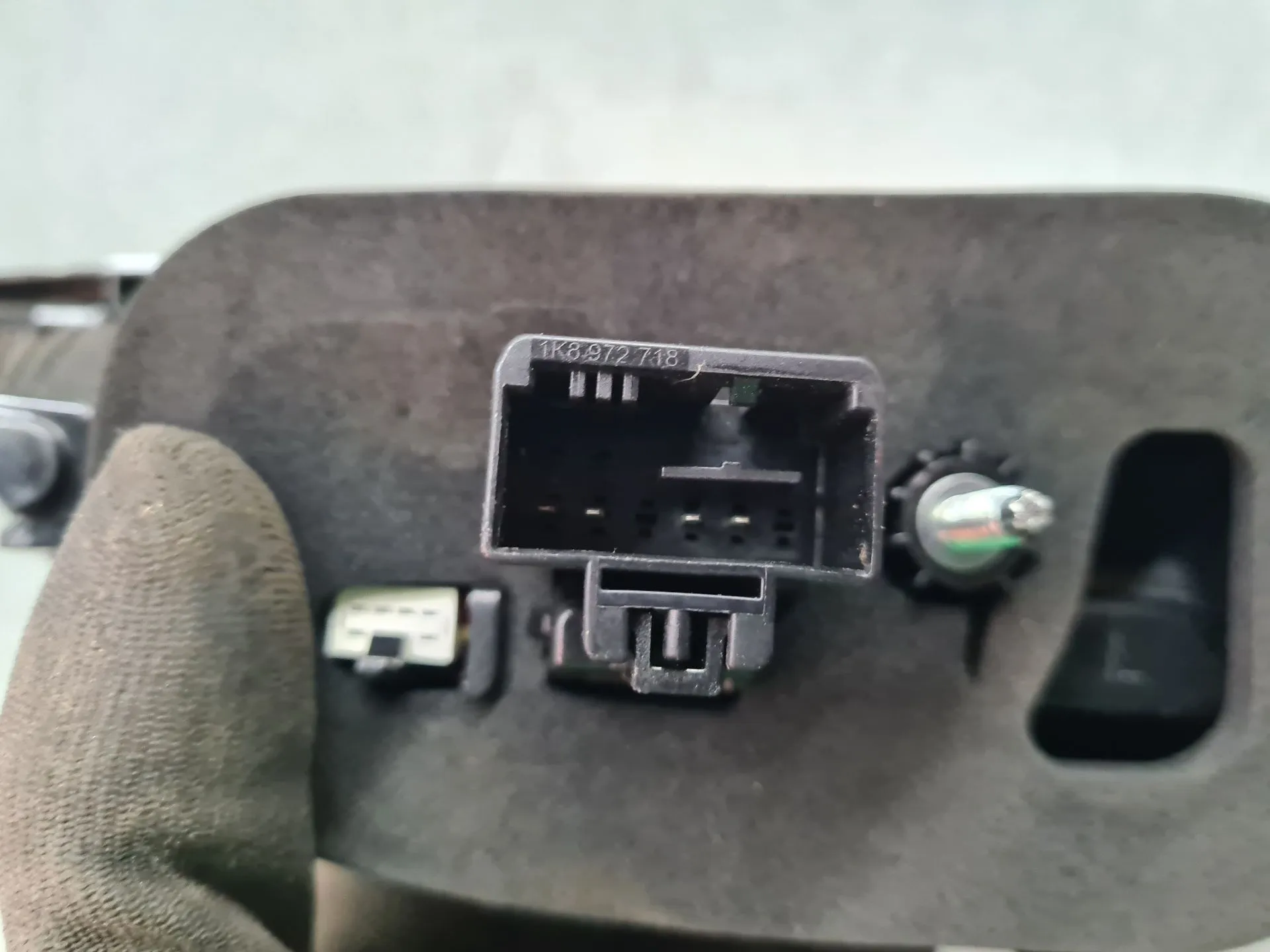 Left Tailgate light  VOLKSWAGEN Golf VIII Variant (CG5) Imagem-6