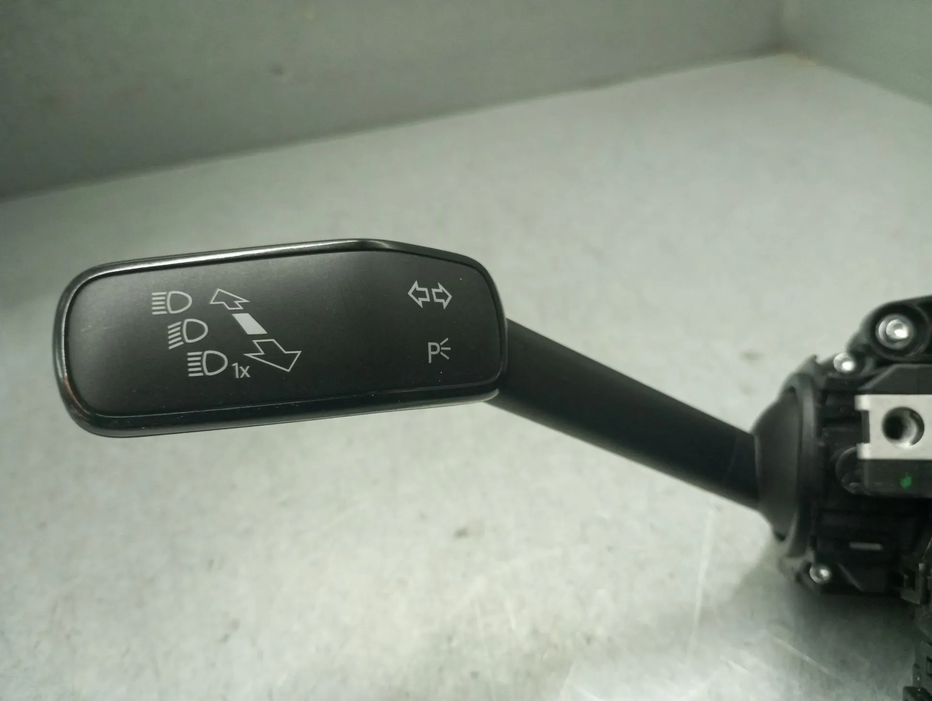 Airbag strap VOLKSWAGEN Golf VIII Variant (CG5) Imagem-2