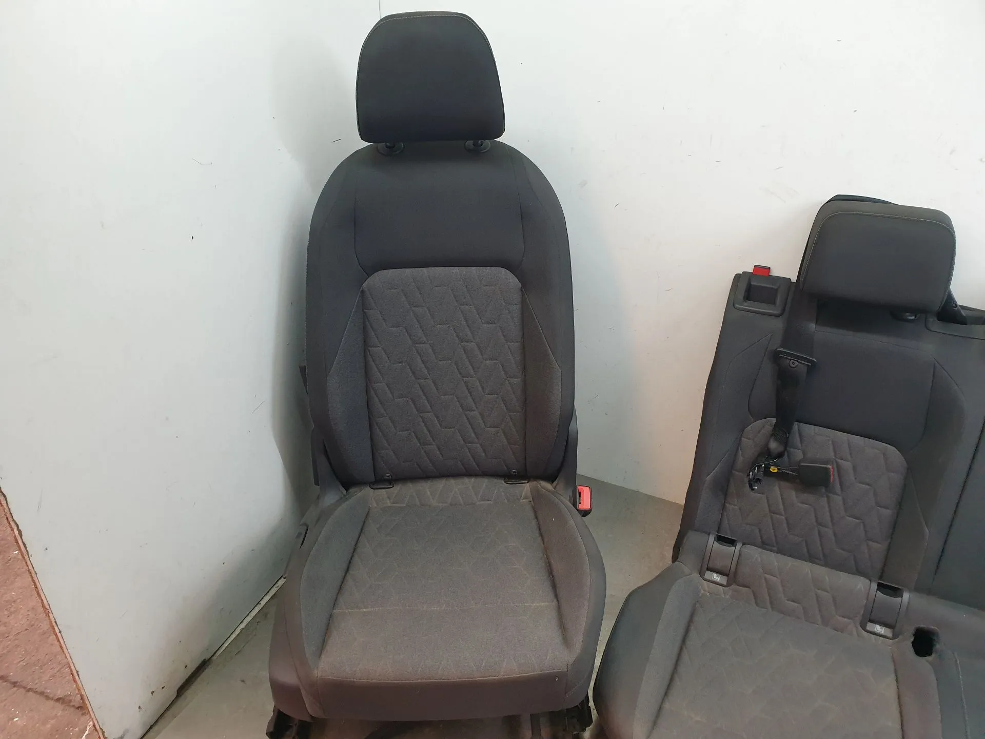 Banco frente direito VOLKSWAGEN Golf VIII Variant (CG5)