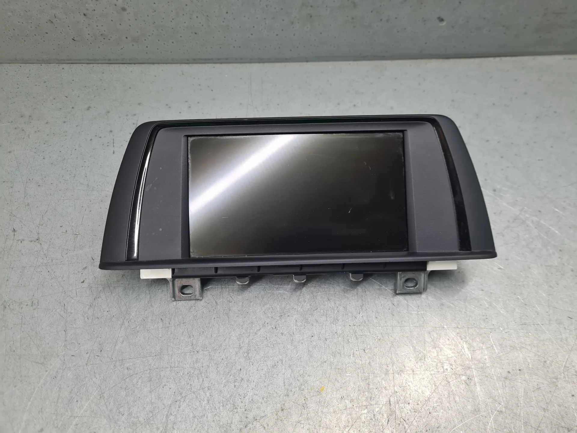 Kit Auto-rádio BMW 1 (F20) Imagem-1