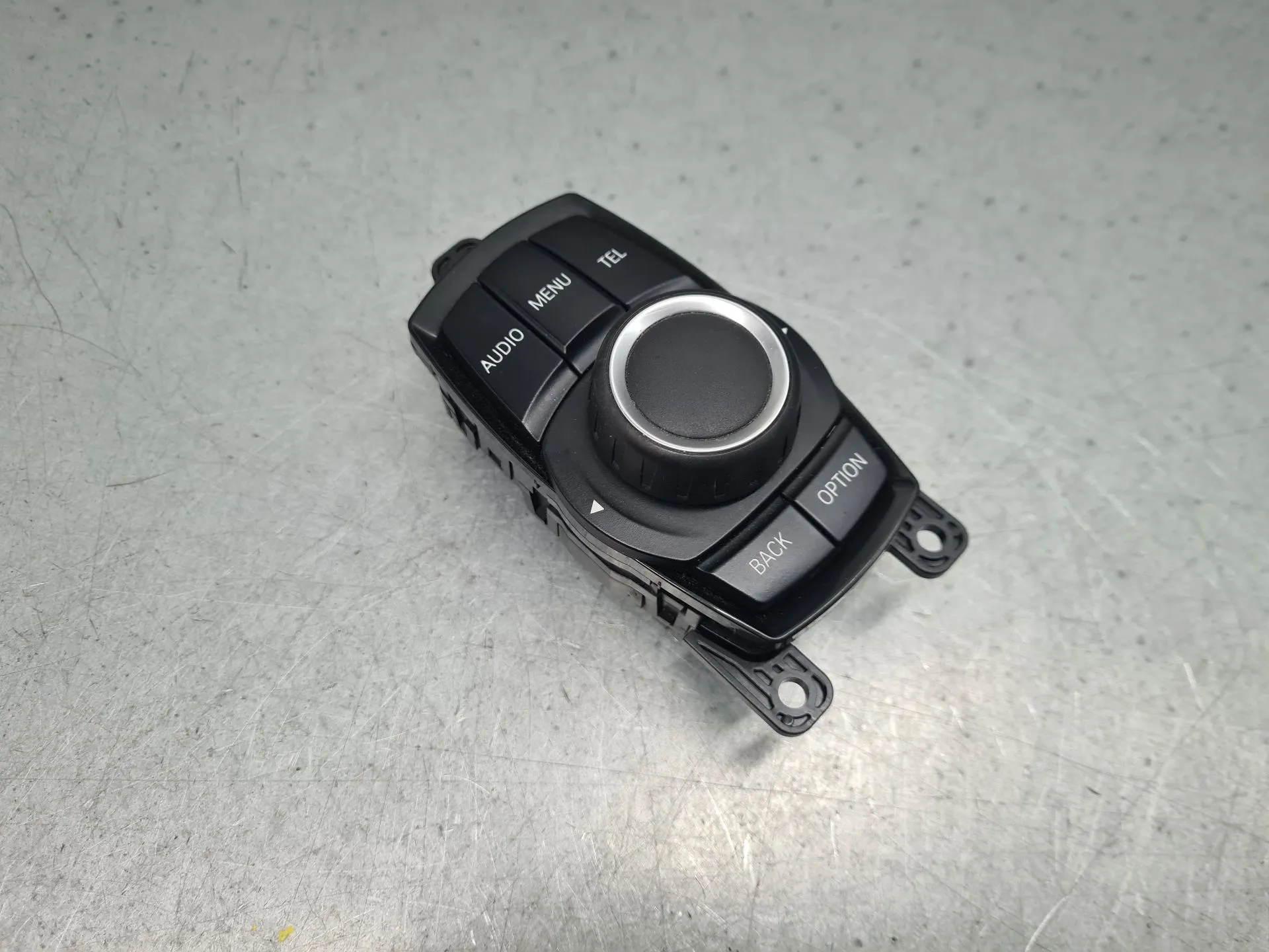 Comando / botão / interruptor multifunções BMW 1 (F20)