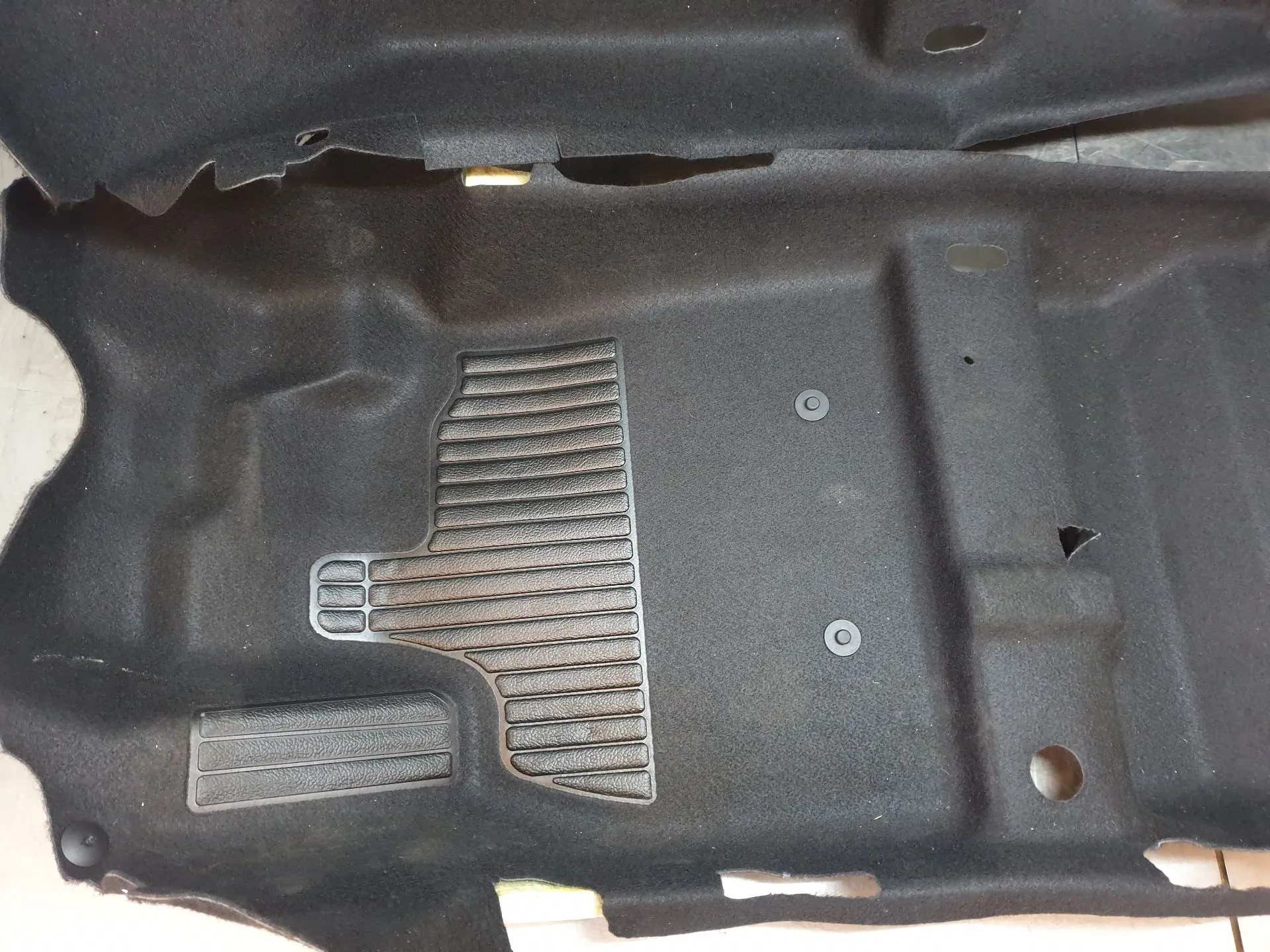 Tapis Intérieur DACIA Duster III (P1310) Imagem-3