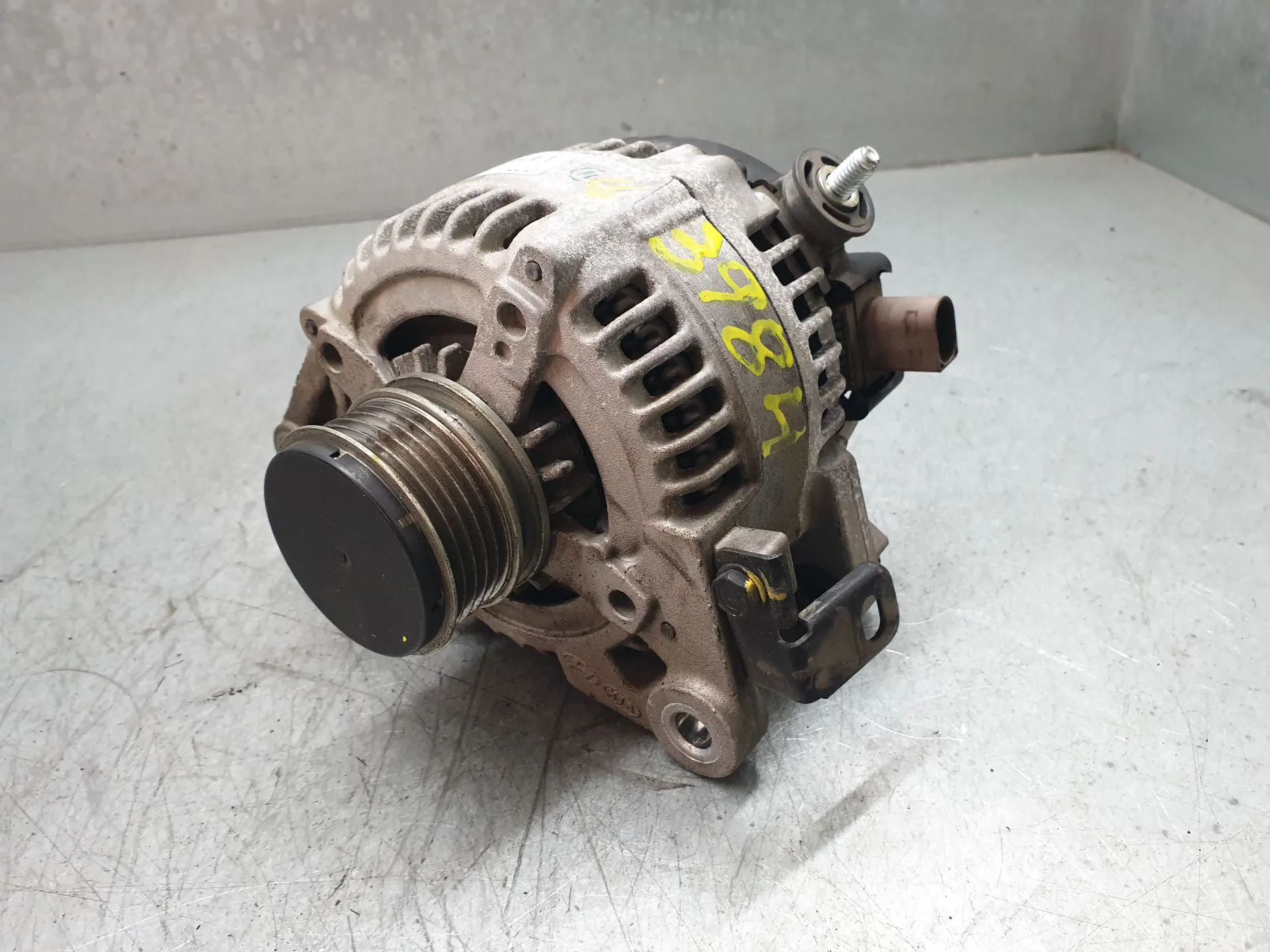 Alternador HYUNDAI Tucson (TL)