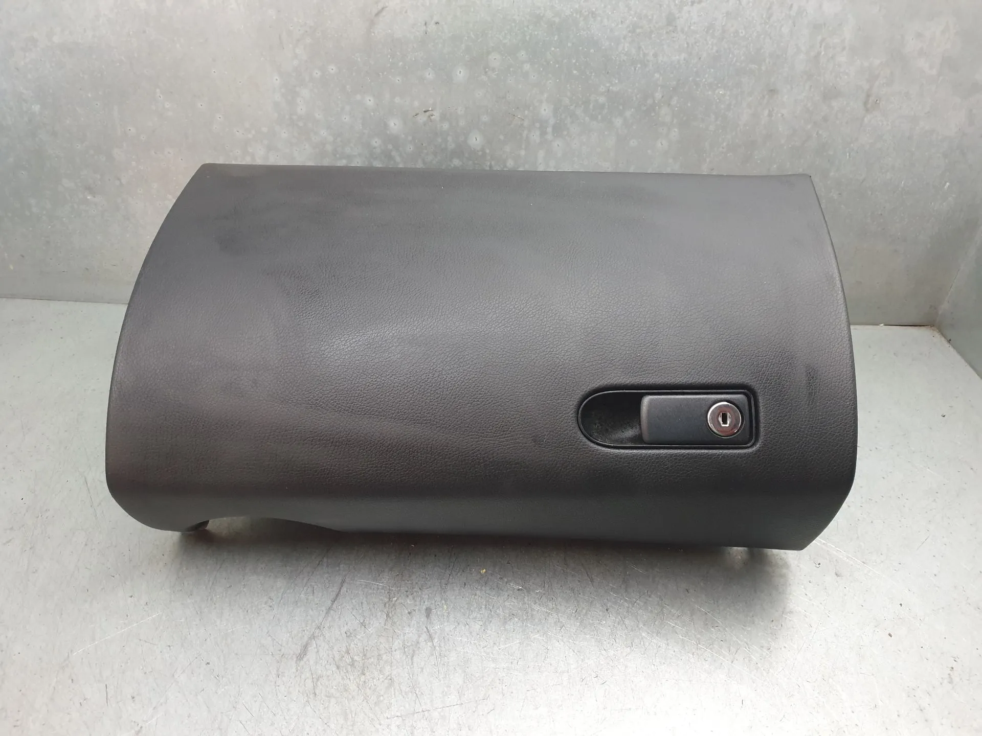 Porta luvas MERCEDES-BENZ Classe C Coupé (C205)