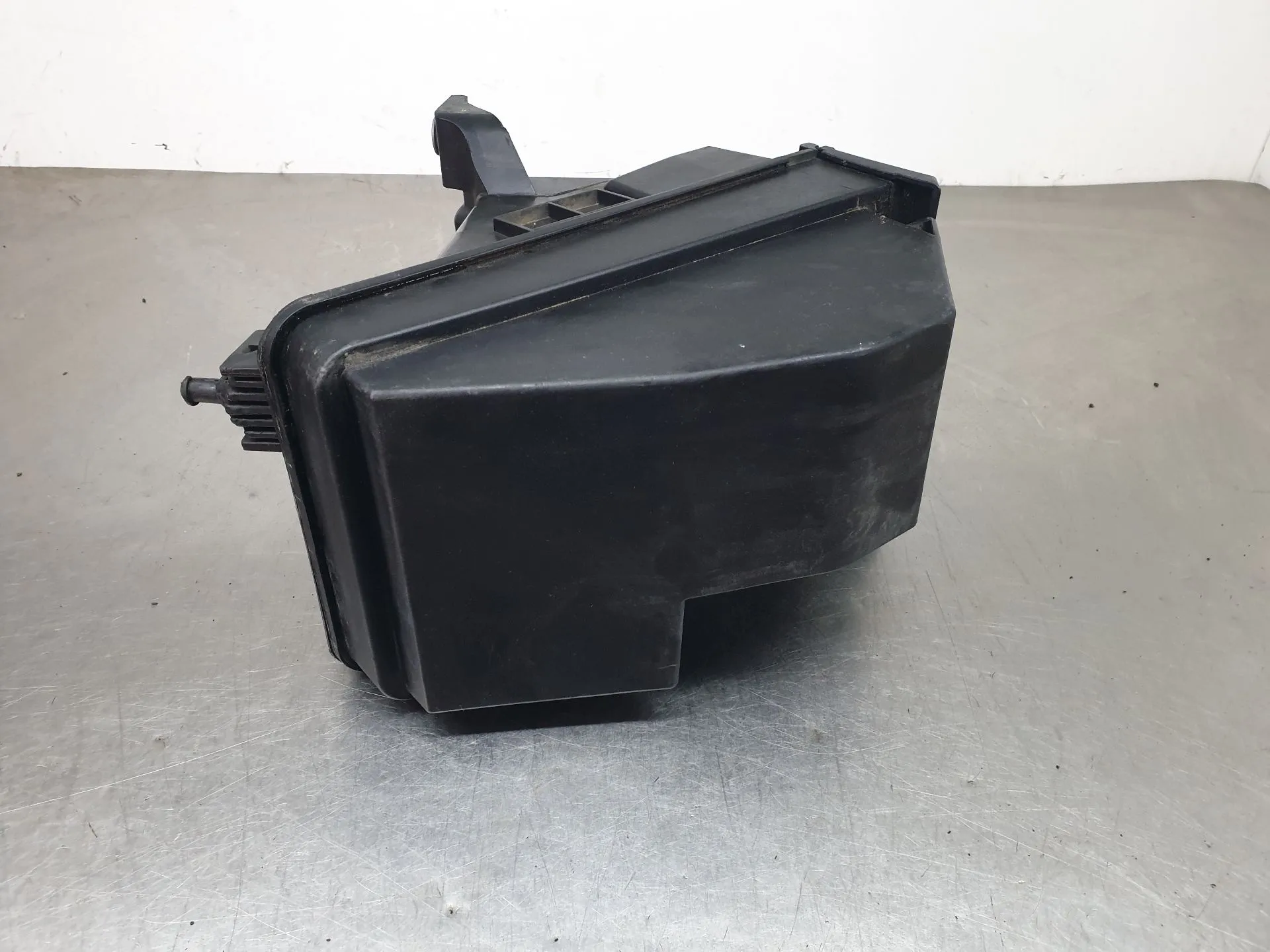 Air filter box HYUNDAI Tucson (TL) Imagem-1