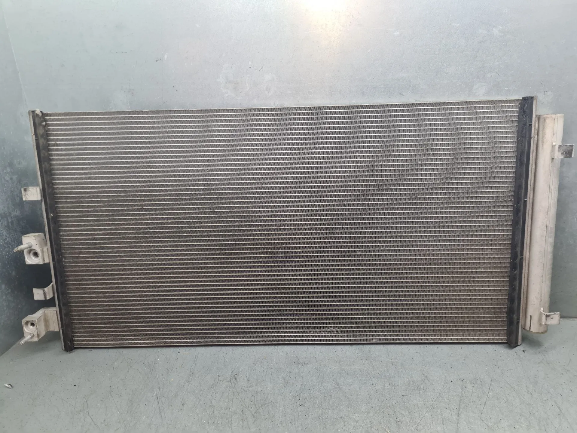 Condensatore aria condizionata (A/C) FORD Focus IV
