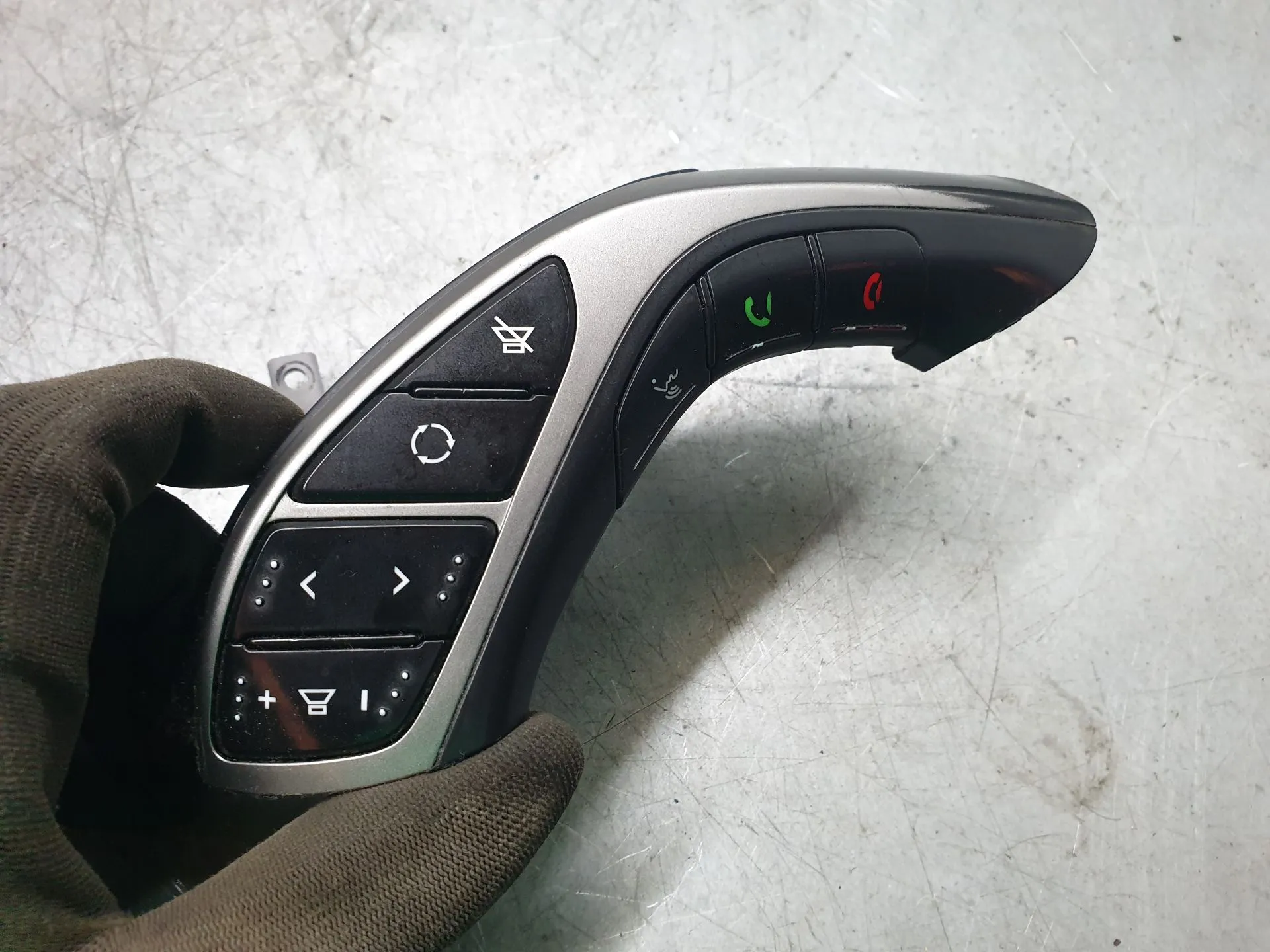 Comandi al volante HYUNDAI i30 (GD)