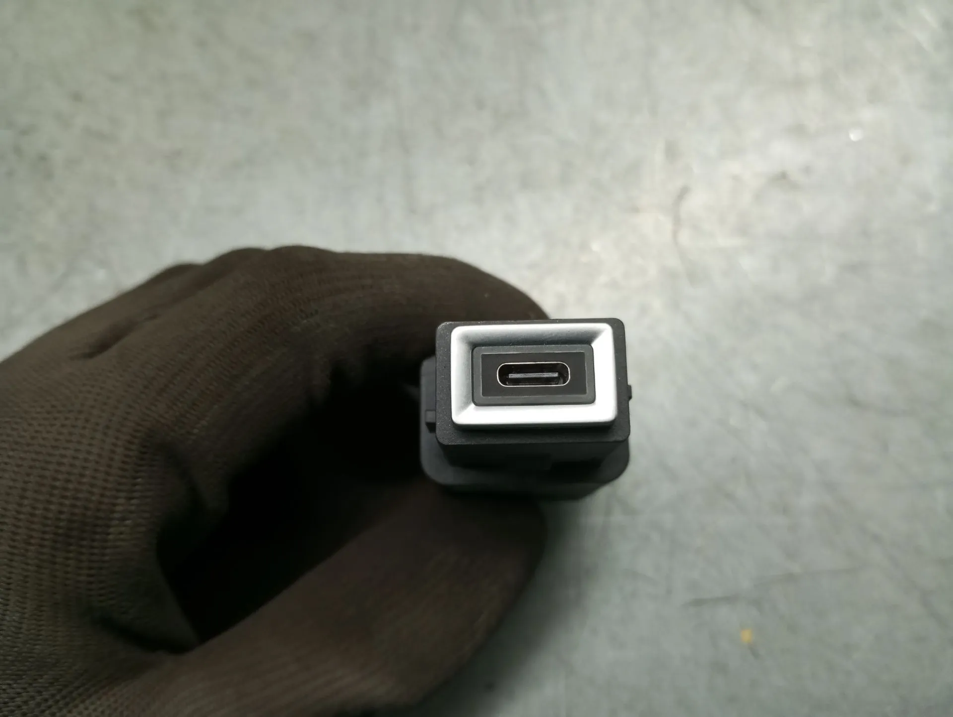 Módulo USB / AUX / IPOD RENAULT Captur II Imagem-1