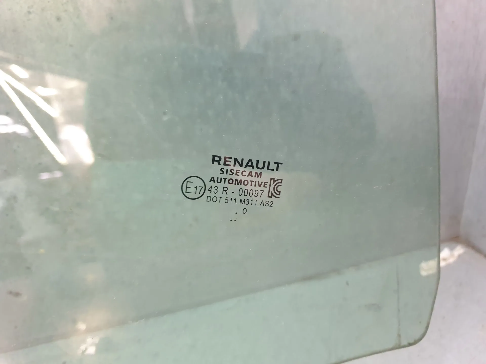 Vitre porte arrière Droite RENAULT Clio V (BF_) Imagem-1