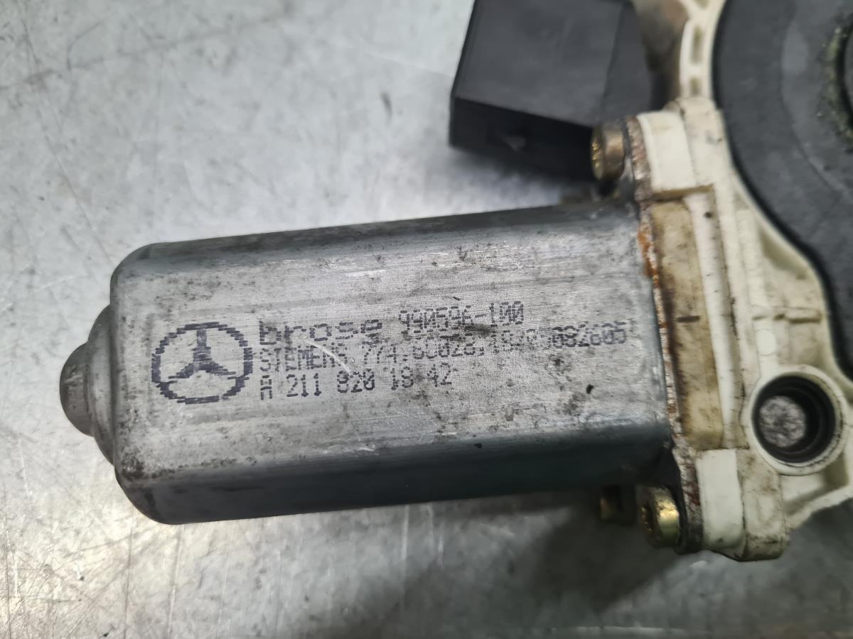 Moteur lève-vitre avant gauche MERCEDES-BENZ Classe C (W203) Imagem-2