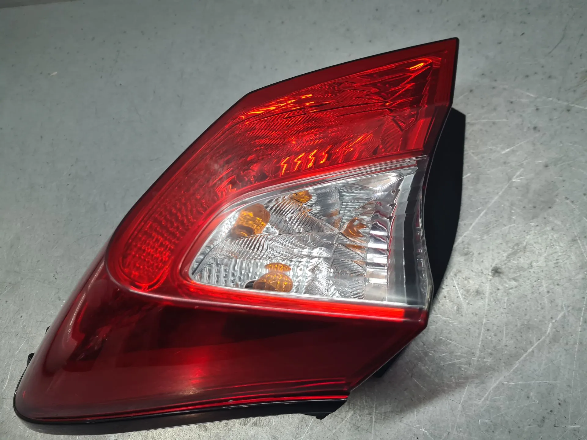 Right Tail light TOYOTA C-HR (_X1_) Imagem-3